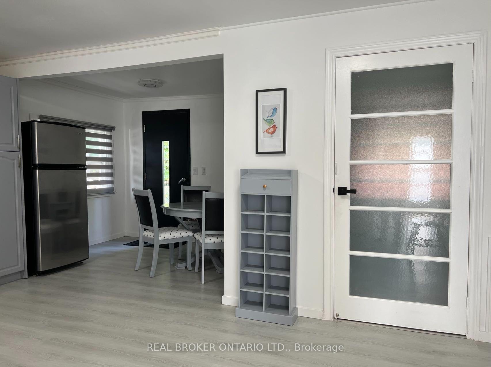 Photo 9 of 286 Crestwood Drive, Georgina, Historic Lakeshore Communities — HOMEH