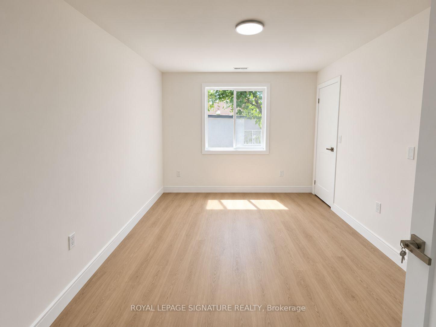 Photo 6 of Unit 3, 53 Bishop Avenue, North York, Newtonbrook East — HOMEH