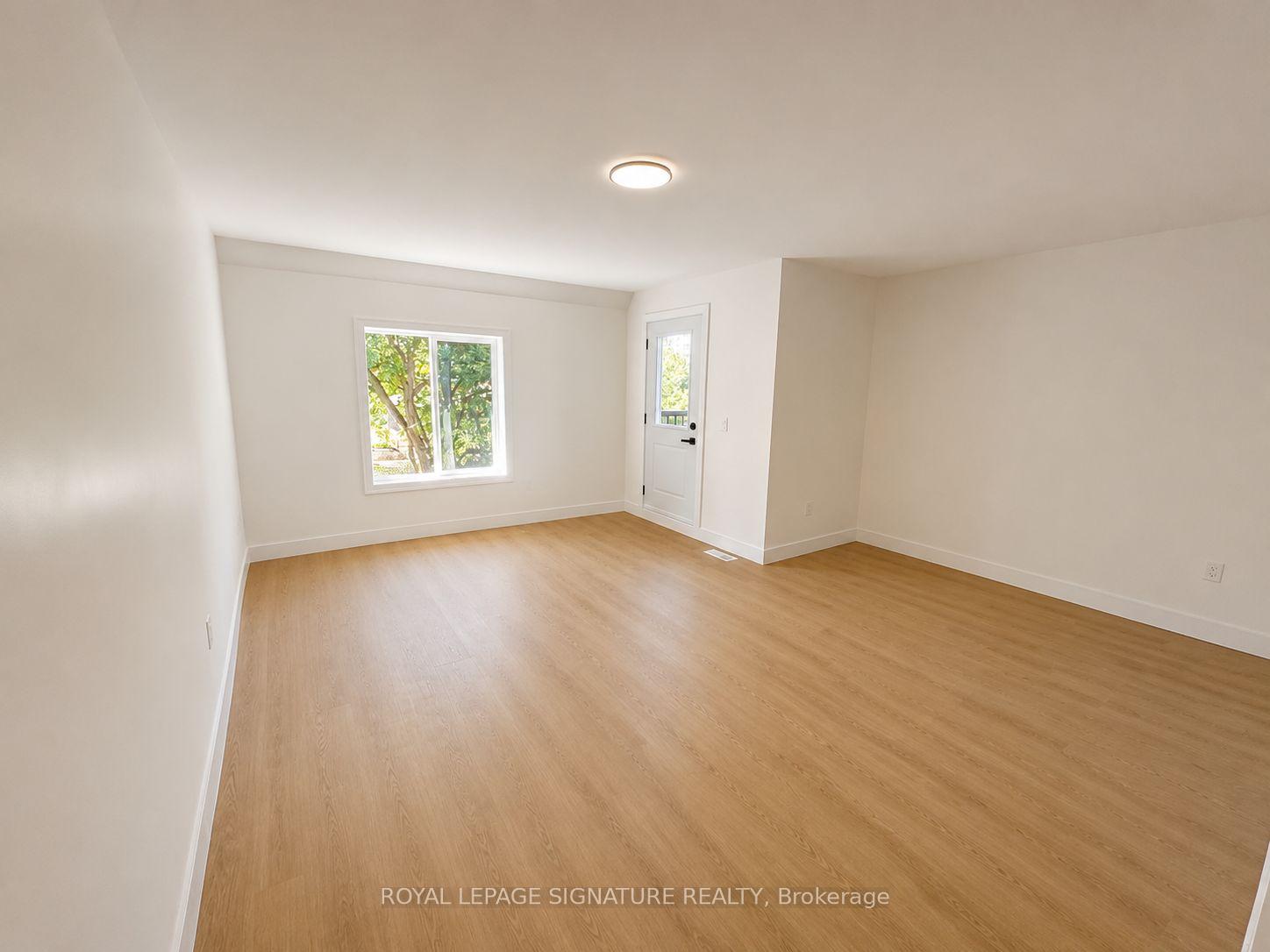 Photo 8 of Unit 3, 53 Bishop Avenue, North York, Newtonbrook East — HOMEH