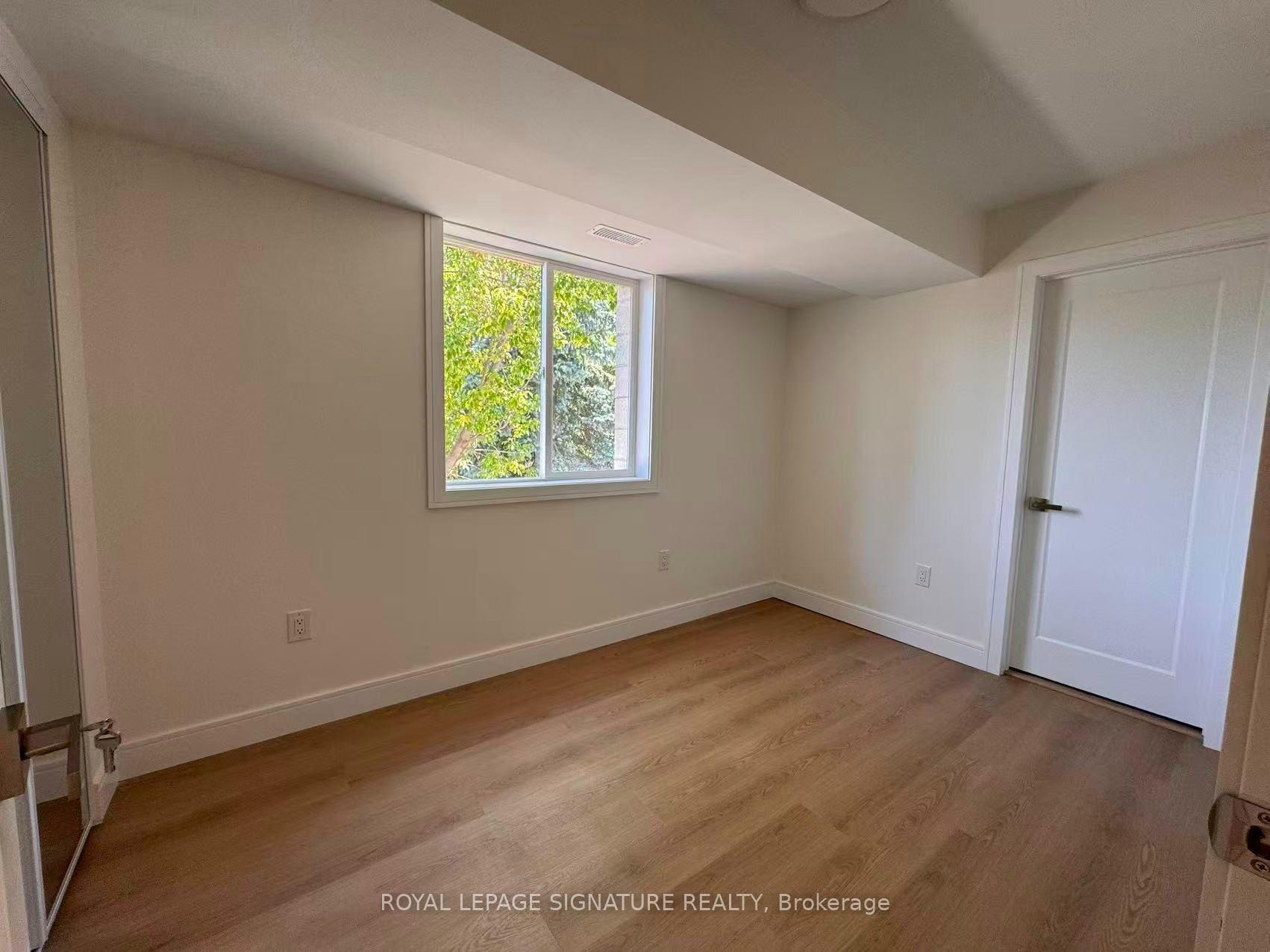 Photo 4 of Unit 4, 53 Bishop Avenue, North York, Newtonbrook East — HOMEH