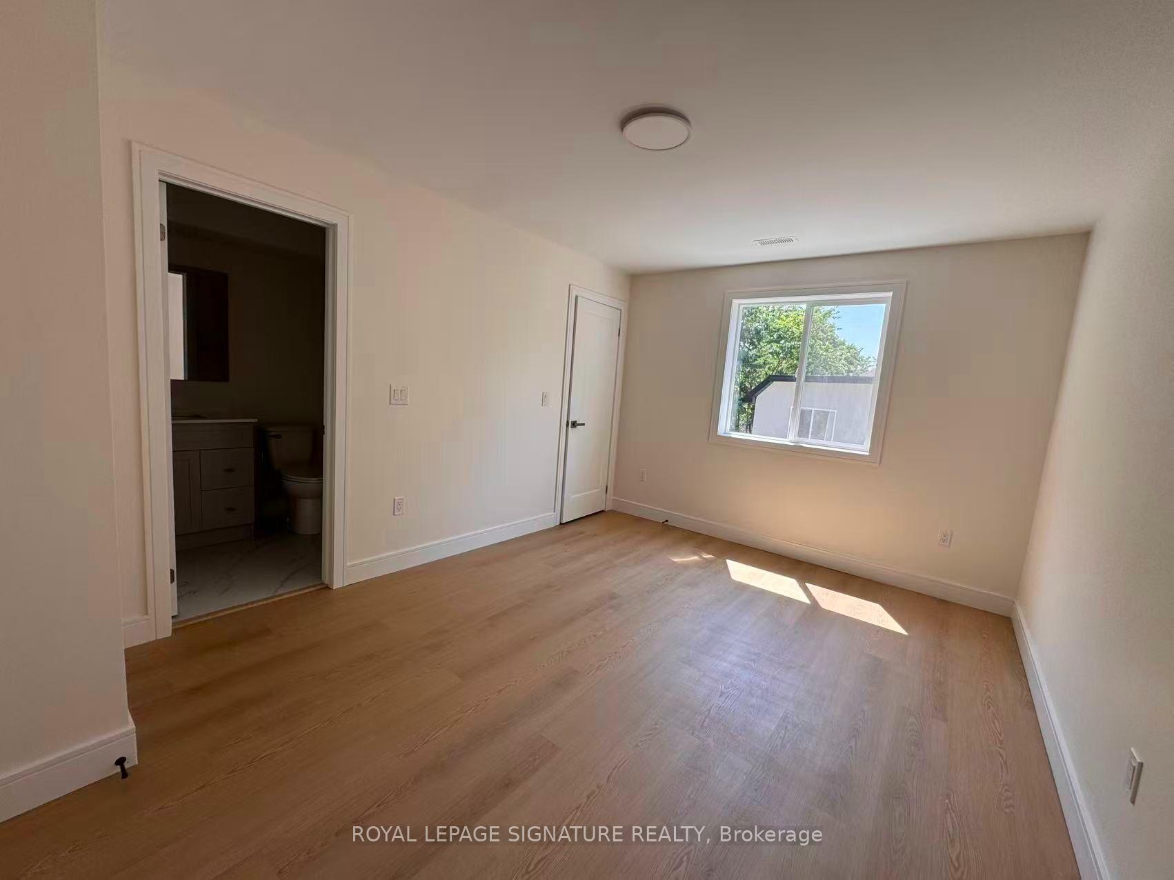 Photo 8 of Unit 4, 53 Bishop Avenue, North York, Newtonbrook East — HOMEH