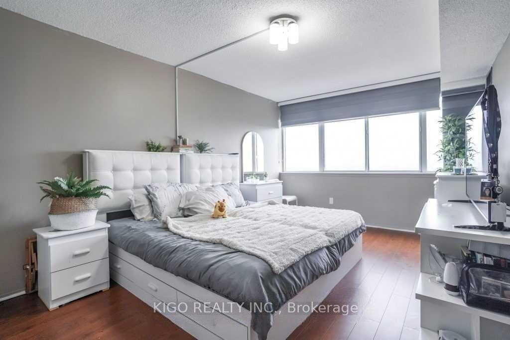 Photo 12 of Unit 907, 21 Markbrook Lane, Etobicoke, Rexdale-Kipling — HOMEH