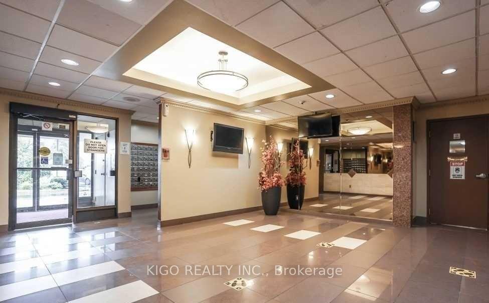 Photo 16 of Unit 907, 21 Markbrook Lane, Etobicoke, Rexdale-Kipling — HOMEH