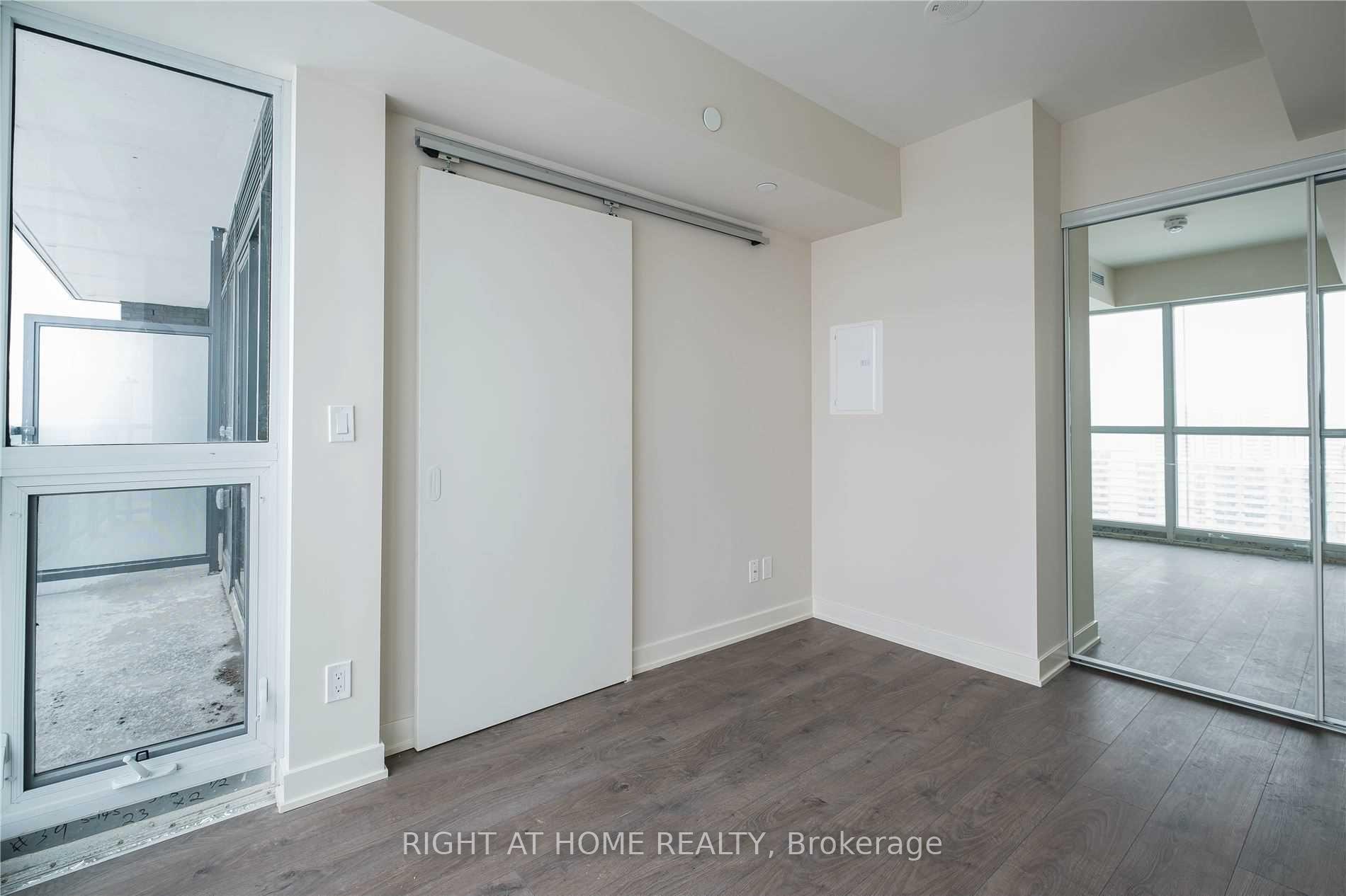 Photo 6 of Unit 08, 2 Sonic Way, Toronto, Flemingdon Park — HOMEH