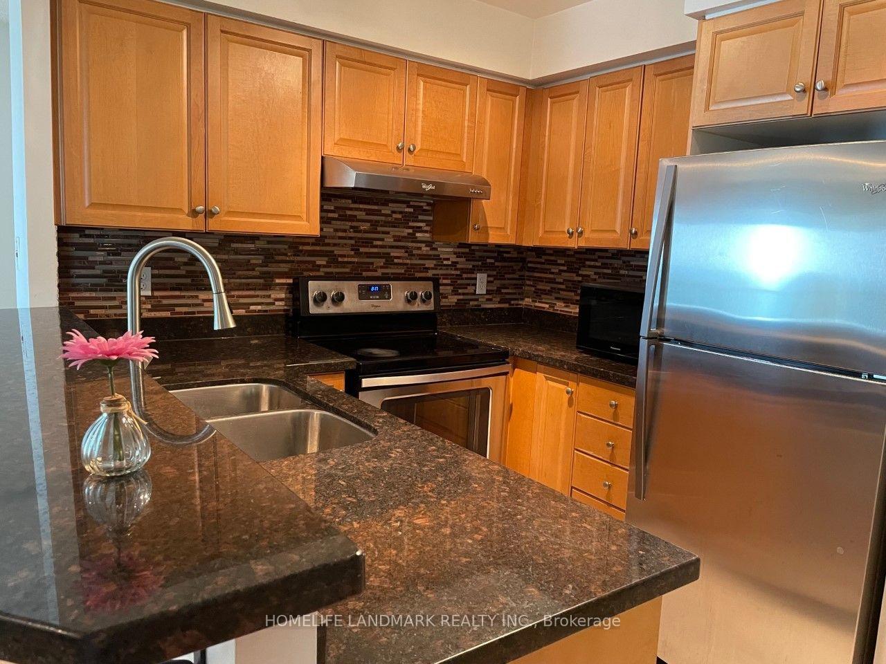 Photo 5 of Unit 1511, 7 Lorraine Drive, North York, Willowdale West — HOMEH