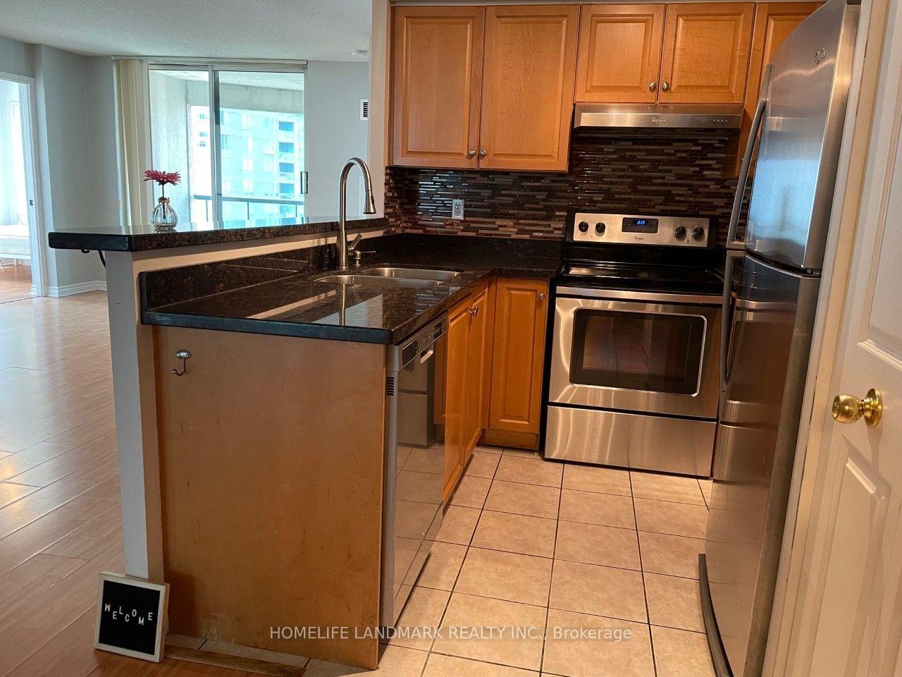 Photo 6 of Unit 1511, 7 Lorraine Drive, North York, Willowdale West — HOMEH