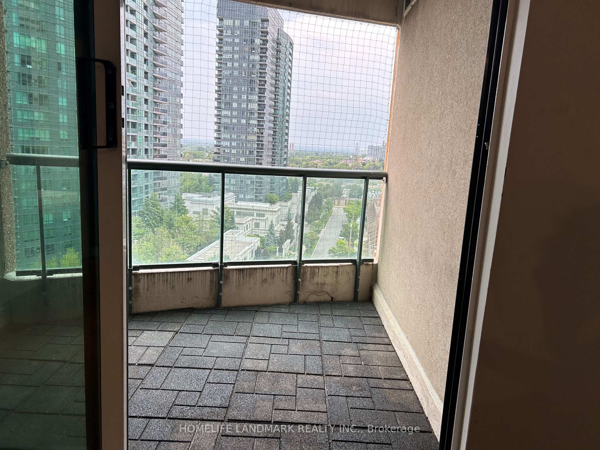 Photo 14 of Unit 1511, 7 Lorraine Drive, North York, Willowdale West — HOMEH