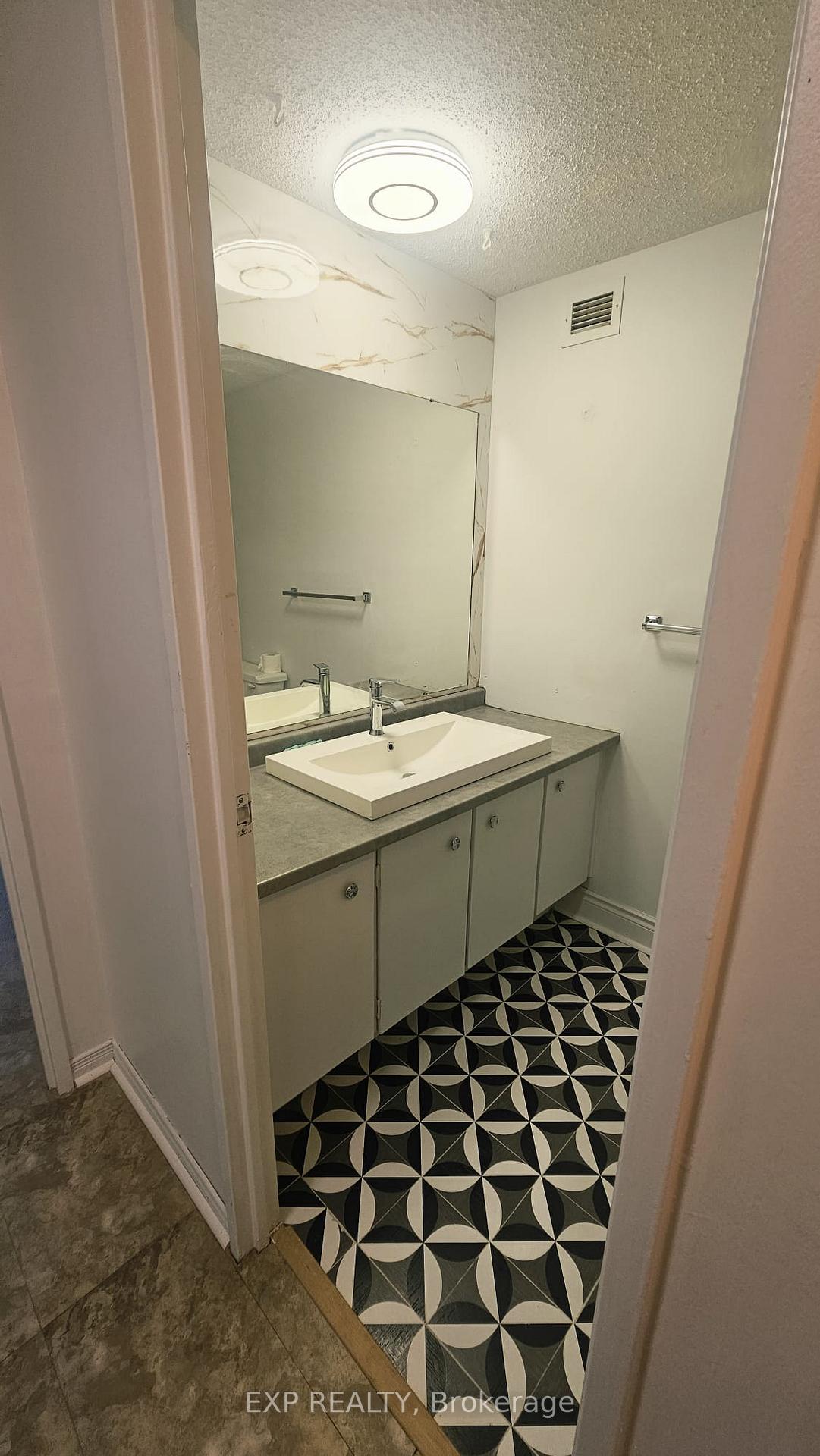 Photo 8 of Unit 314, 1485 Baseline Road, Ottawa, Copeland Park — HOMEH