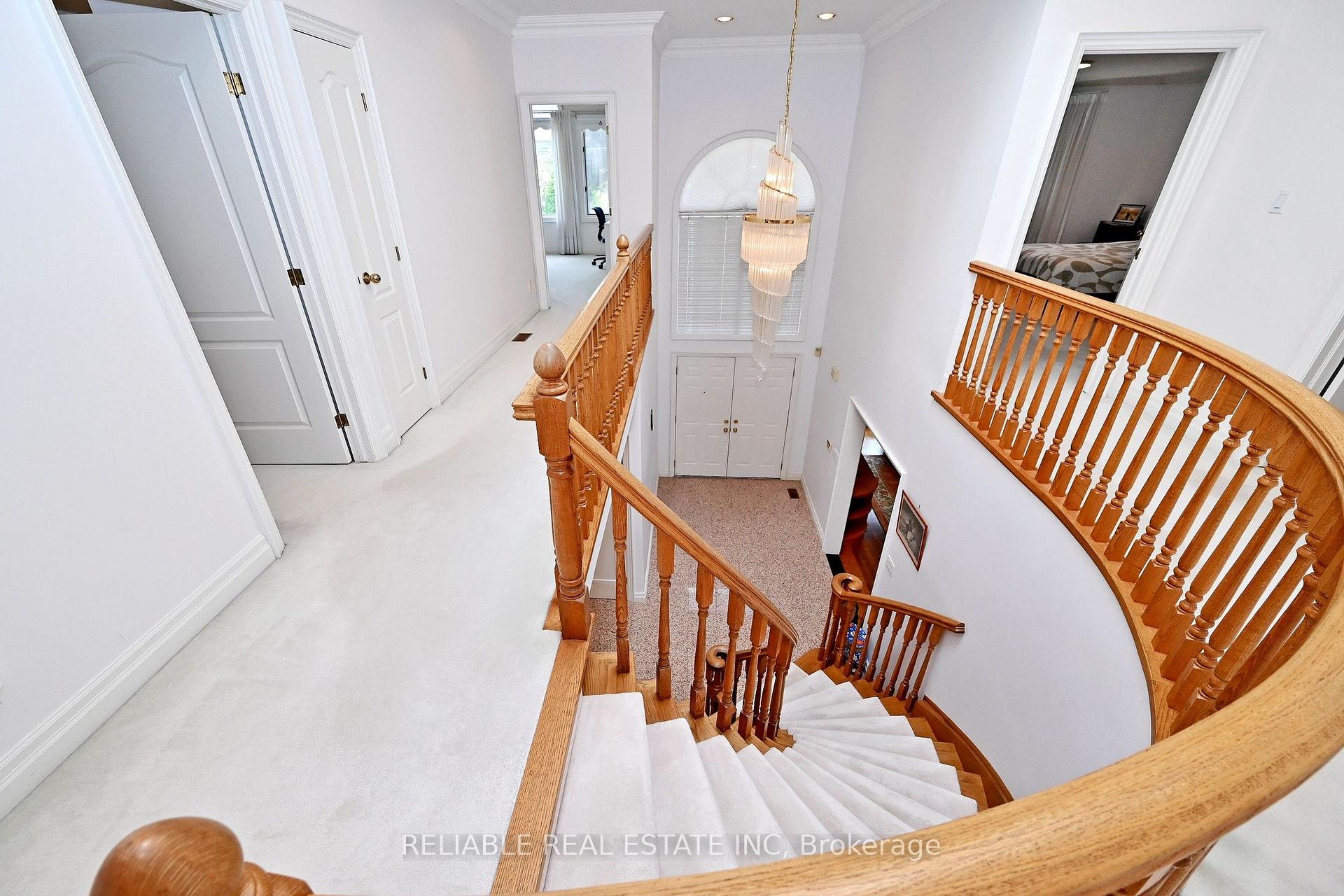 Photo 21 of 209 Alfred Avenue, North York, Willowdale East — HOMEH