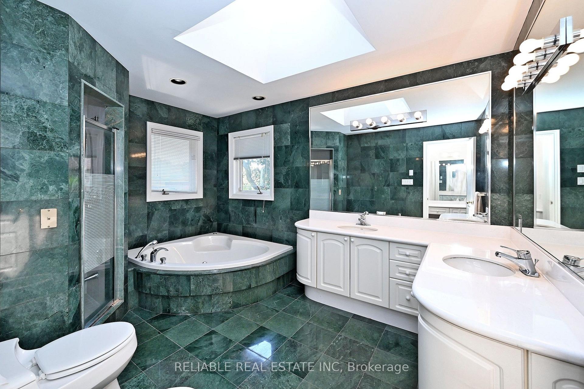 Photo 25 of 209 Alfred Avenue, North York, Willowdale East — HOMEH