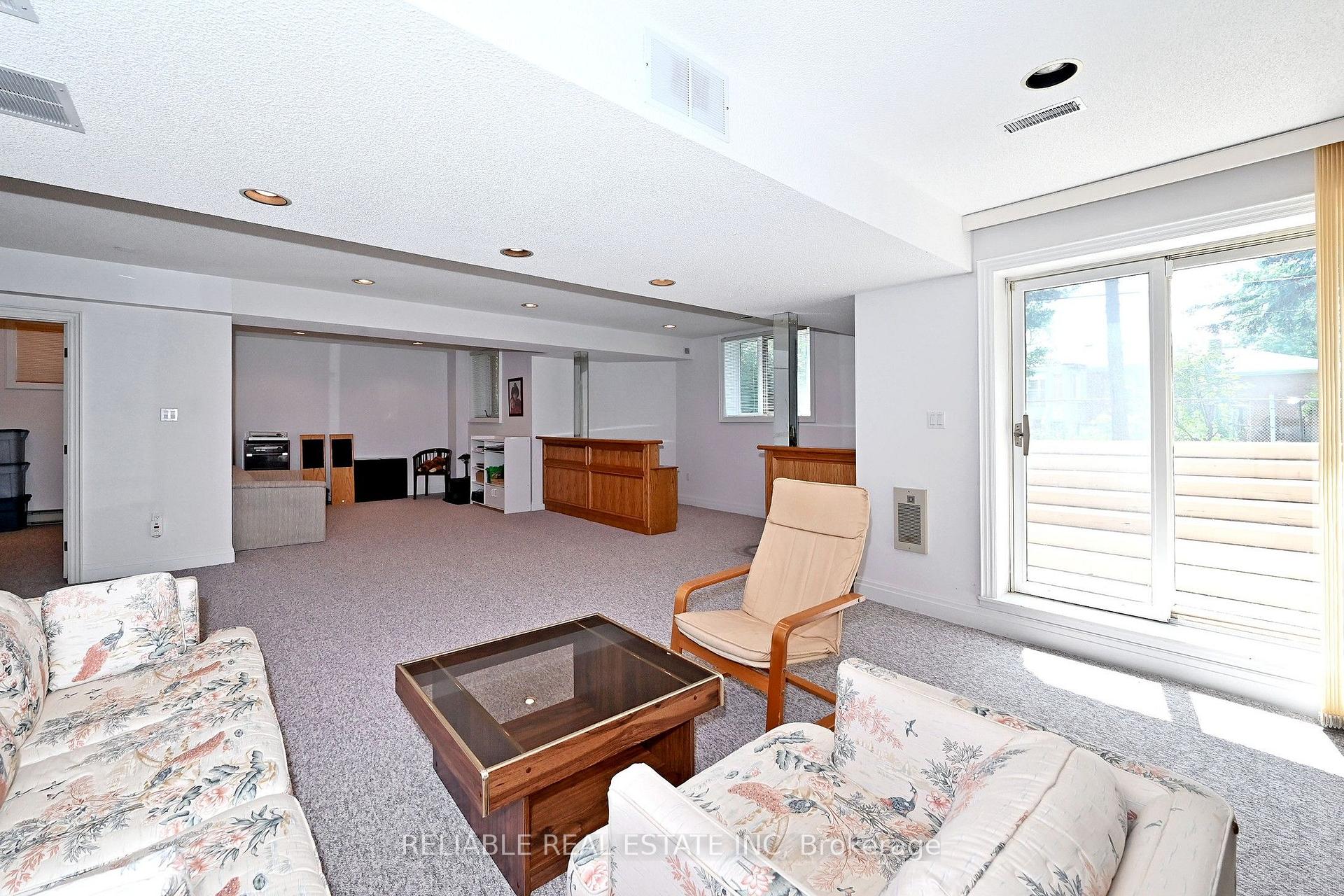 Photo 40 of 209 Alfred Avenue, North York, Willowdale East — HOMEH