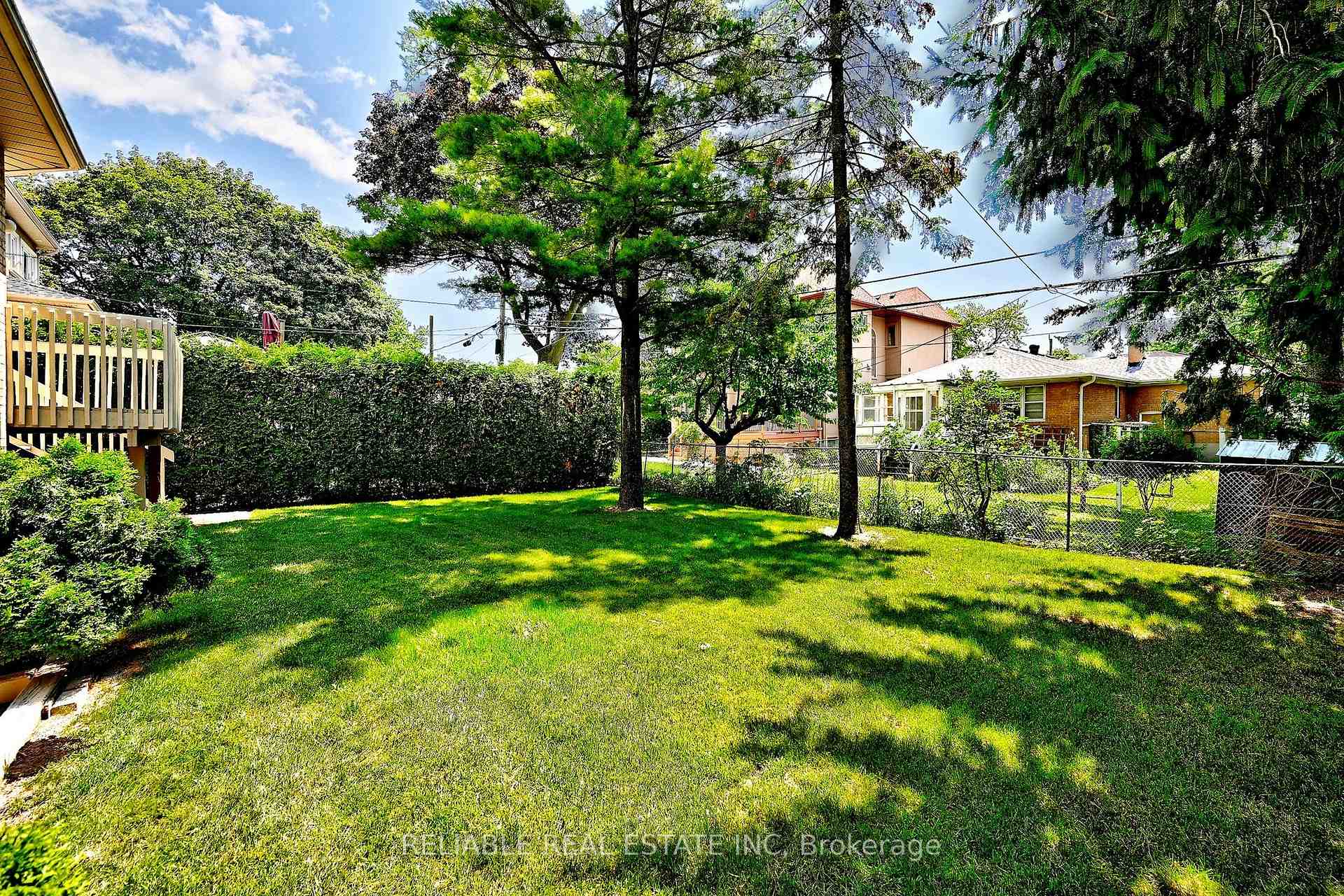 Photo 48 of 209 Alfred Avenue, North York, Willowdale East — HOMEH