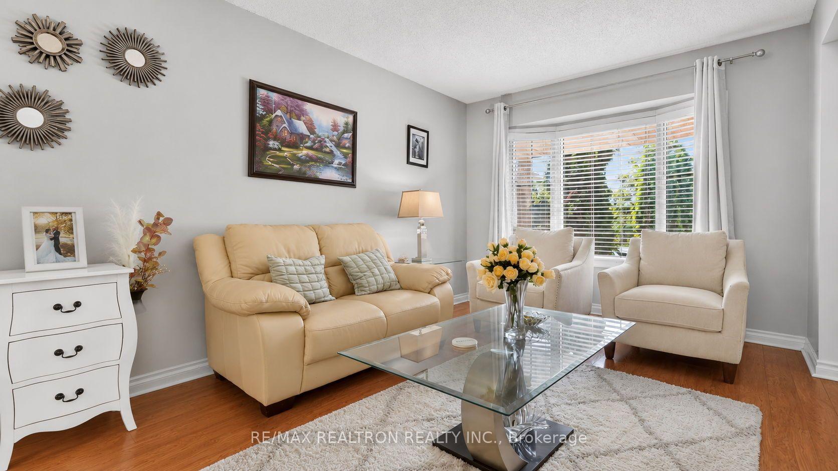 Photo 14 of 116 Andona Crescent, Scarborough, Centennial Scarborough — HOMEH
