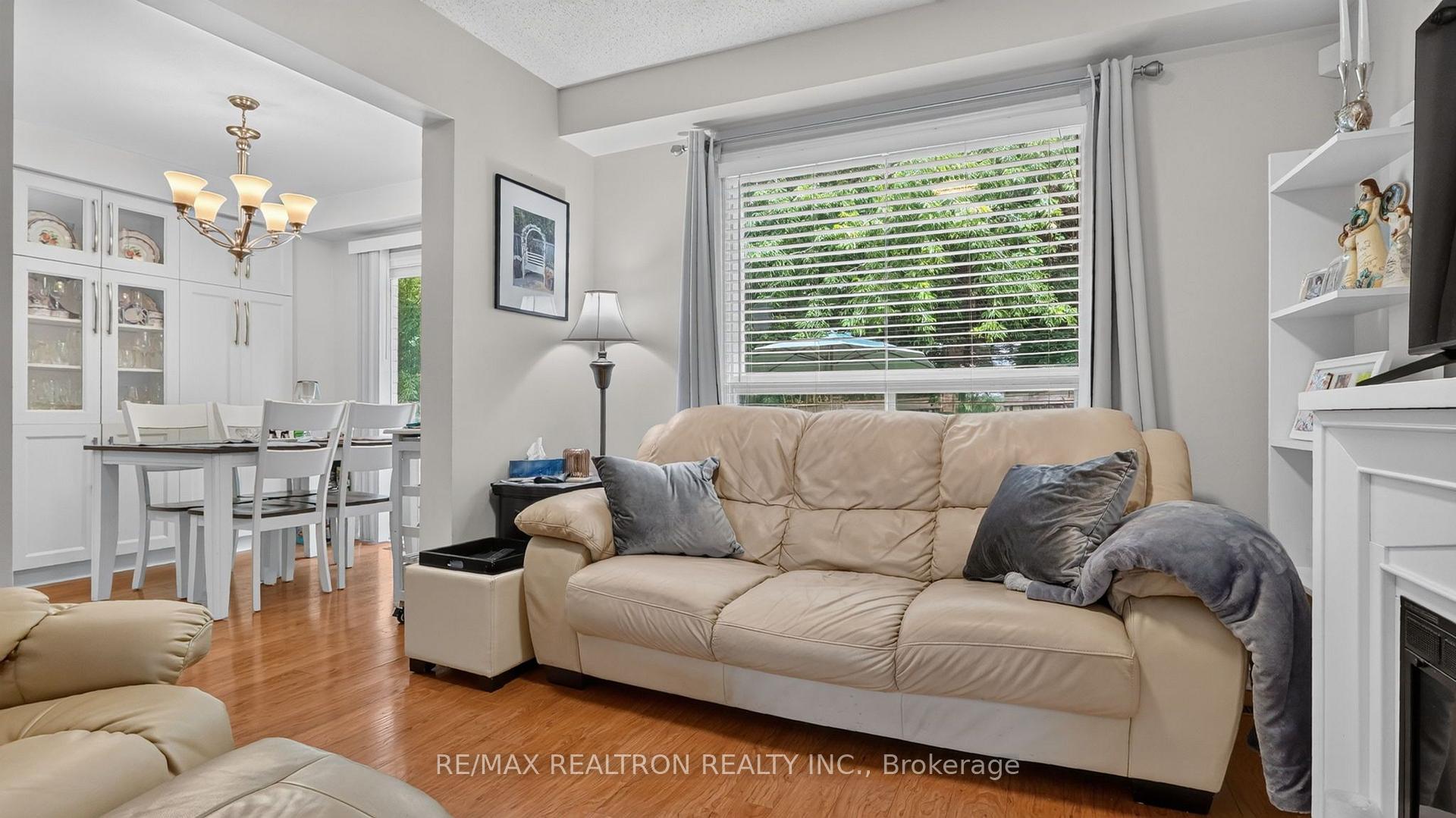 Photo 15 of 116 Andona Crescent, Scarborough, Centennial Scarborough — HOMEH