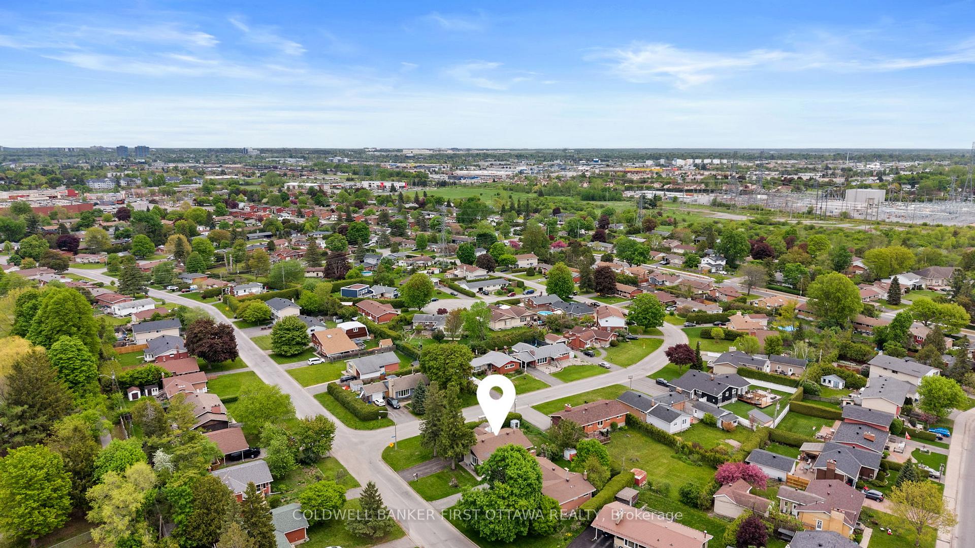 Photo 42 of 26 Spring Garden Avenue, Ottawa, Meadowlands/Crestview — HOMEH