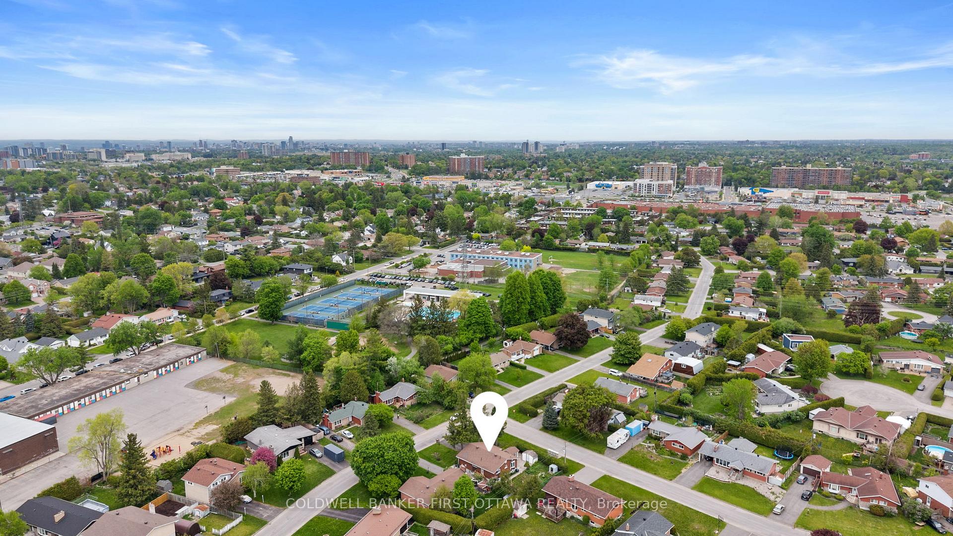 Photo 43 of 26 Spring Garden Avenue, Ottawa, Meadowlands/Crestview — HOMEH