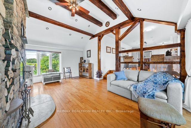 Photo 15 of 1103 Graham Side Road, King, Rural King — HOMEH