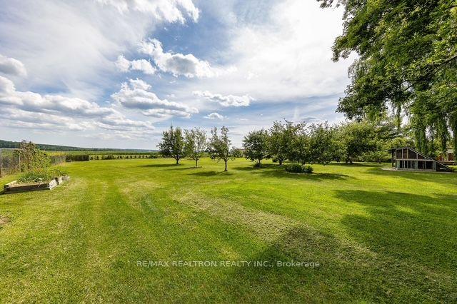 Photo 27 of 1103 Graham Side Road, King, Rural King — HOMEH