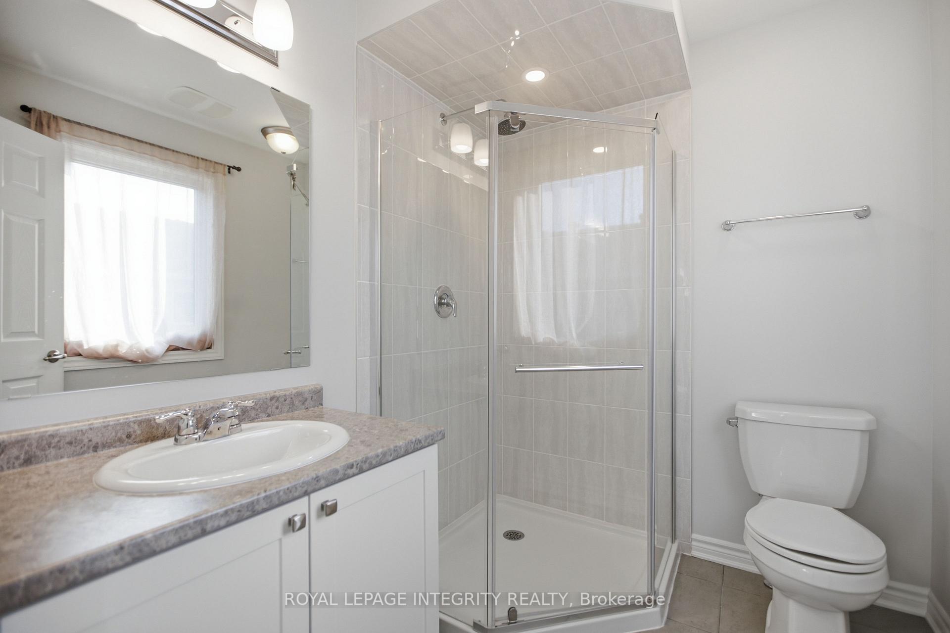 Photo 11 of 2235 Watercolours Way, Ottawa, Barrhaven - Half Moon Bay — HOMEH