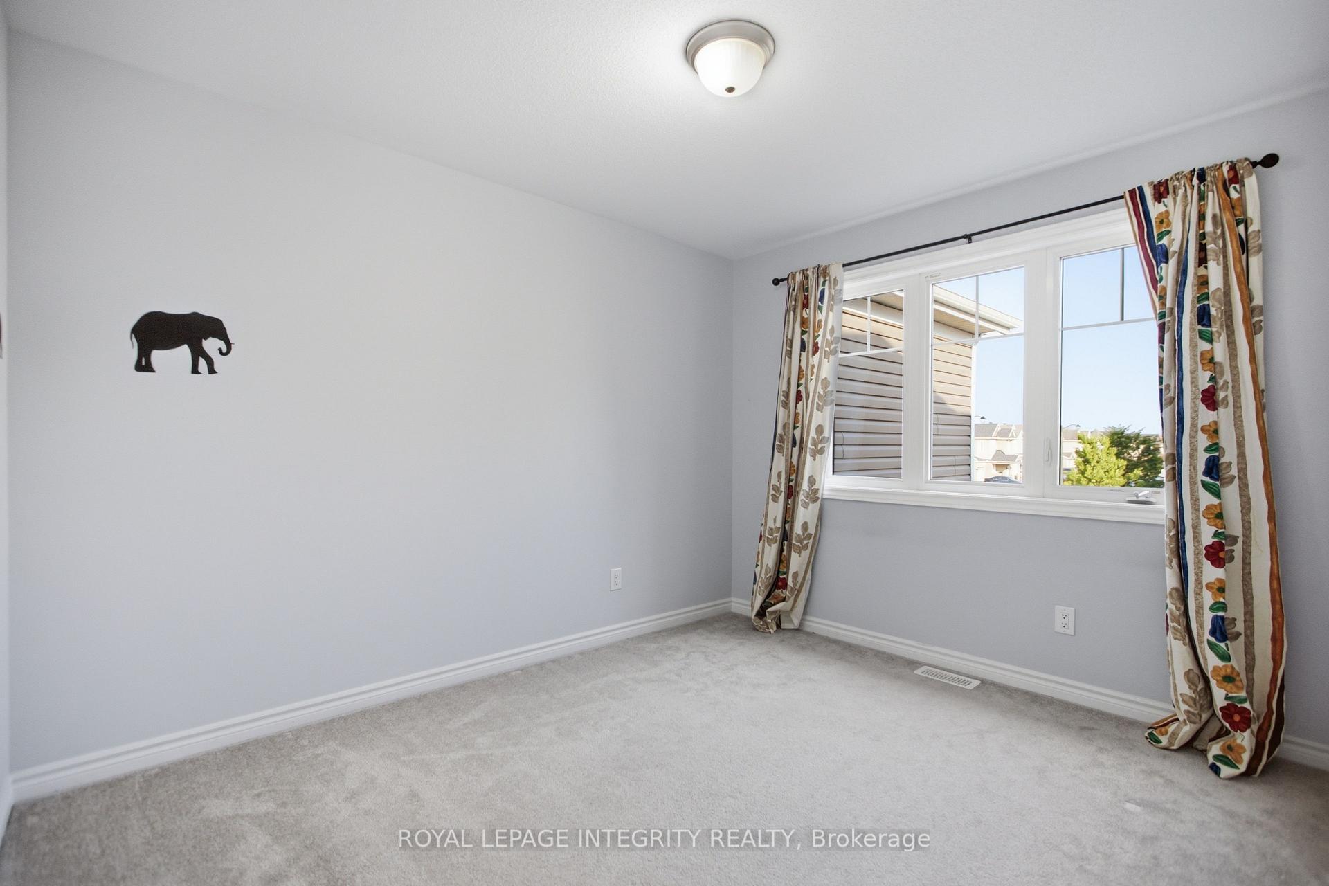 Photo 12 of 2235 Watercolours Way, Ottawa, Barrhaven - Half Moon Bay — HOMEH