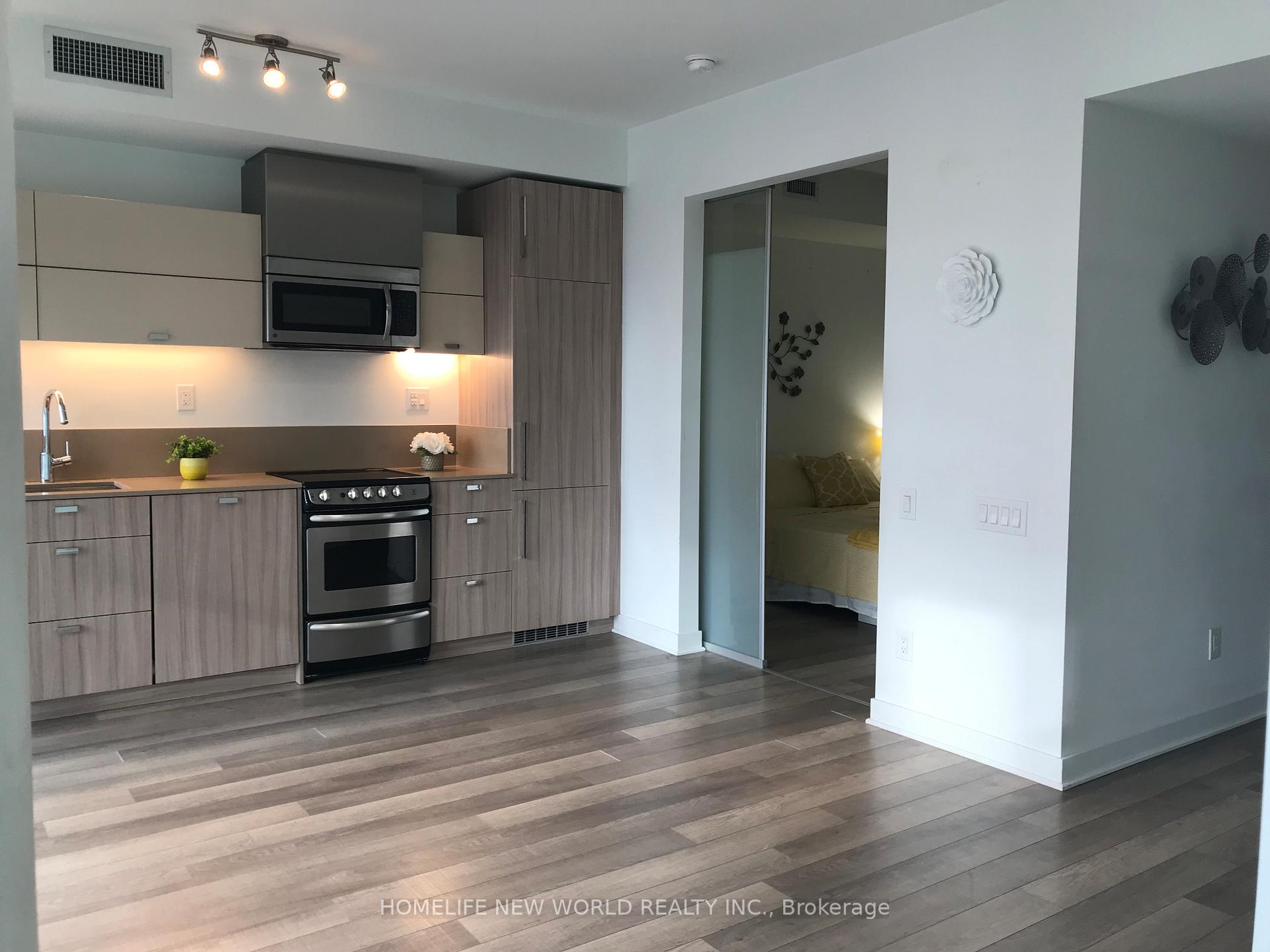 Photo 6 of Unit 3401, 290 Adelaide Street W, Toronto, Waterfront Communities — HOMEH
