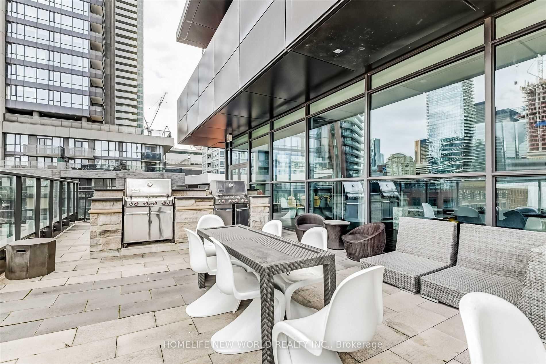 Photo 12 of Unit 3401, 290 Adelaide Street W, Toronto, Waterfront Communities — HOMEH