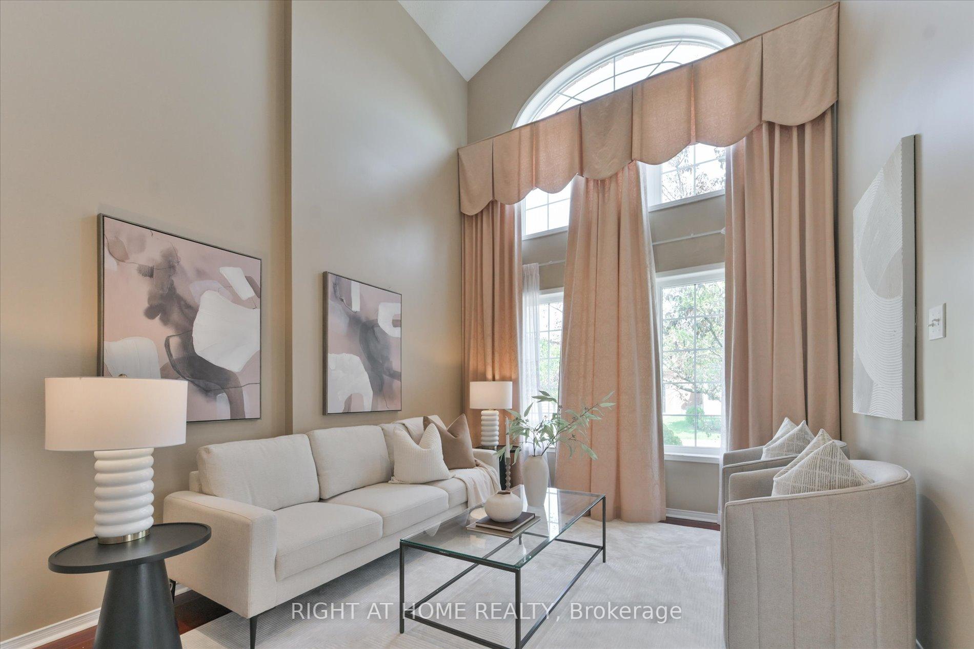 Photo 5 of 94 Moynahan Crescent, Ajax, South East — HOMEH