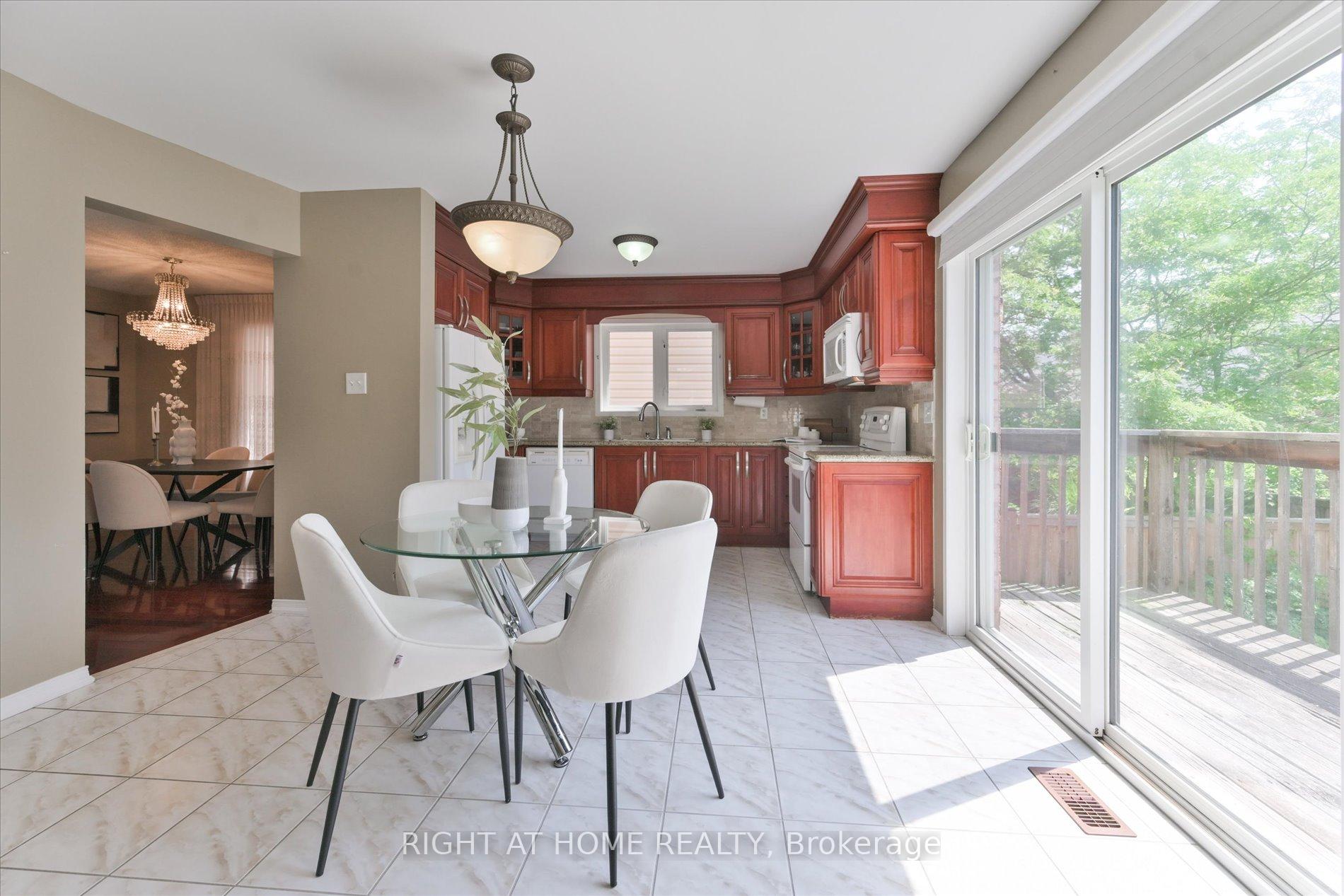 Photo 15 of 94 Moynahan Crescent, Ajax, South East — HOMEH