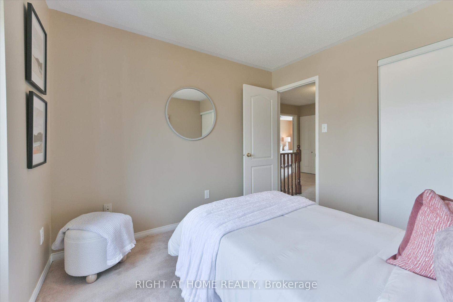 Photo 29 of 94 Moynahan Crescent, Ajax, South East — HOMEH
