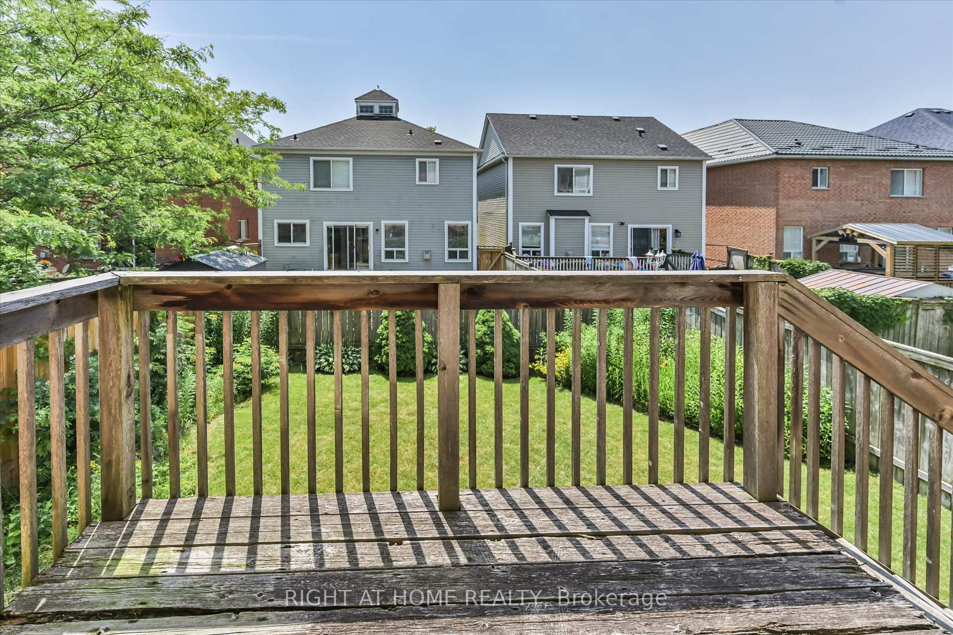 Photo 32 of 94 Moynahan Crescent, Ajax, South East — HOMEH