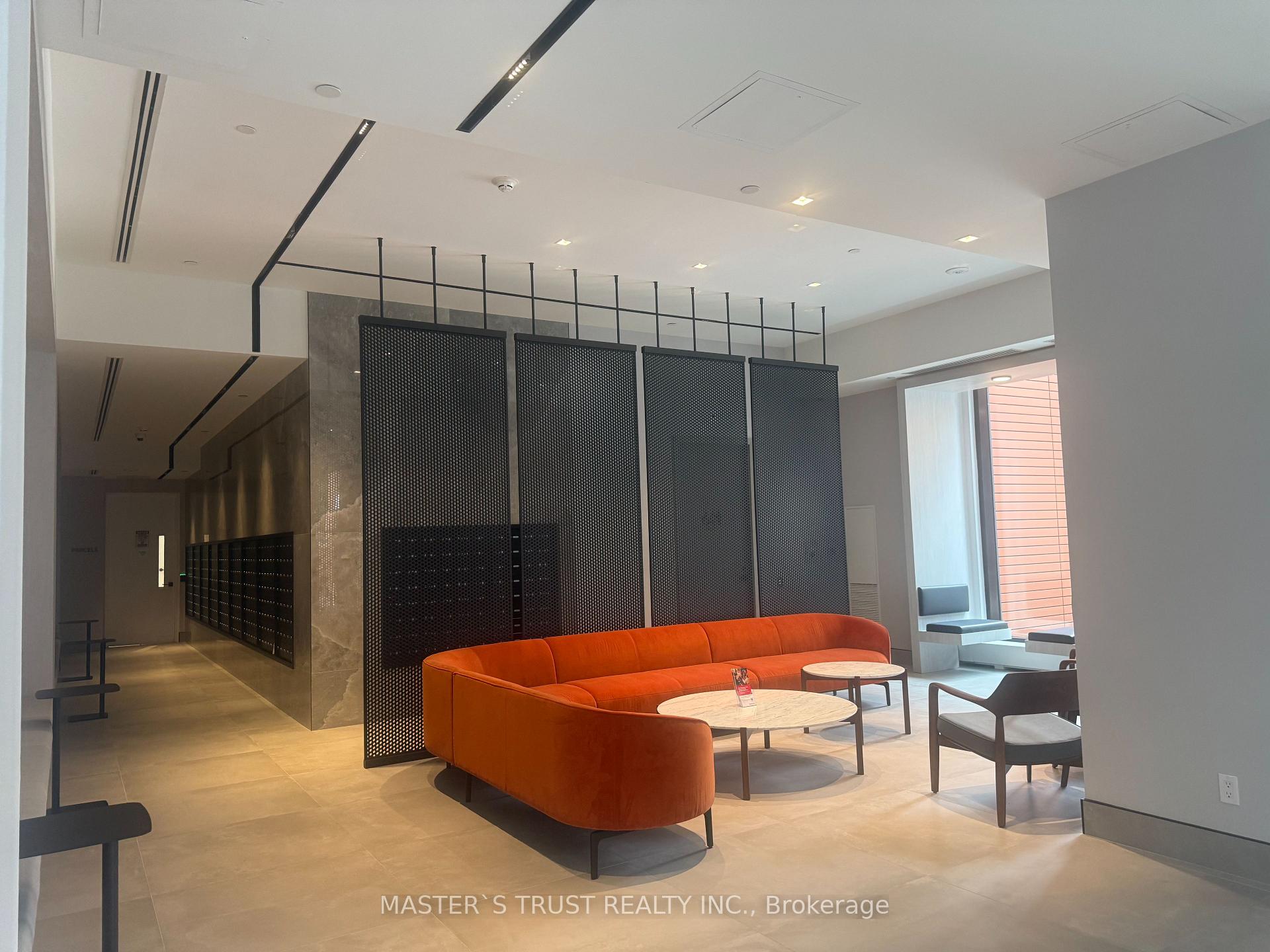 Photo 3 of Unit 3710, 609 Sherbourne Street, Toronto, North St. James Town — HOMEH