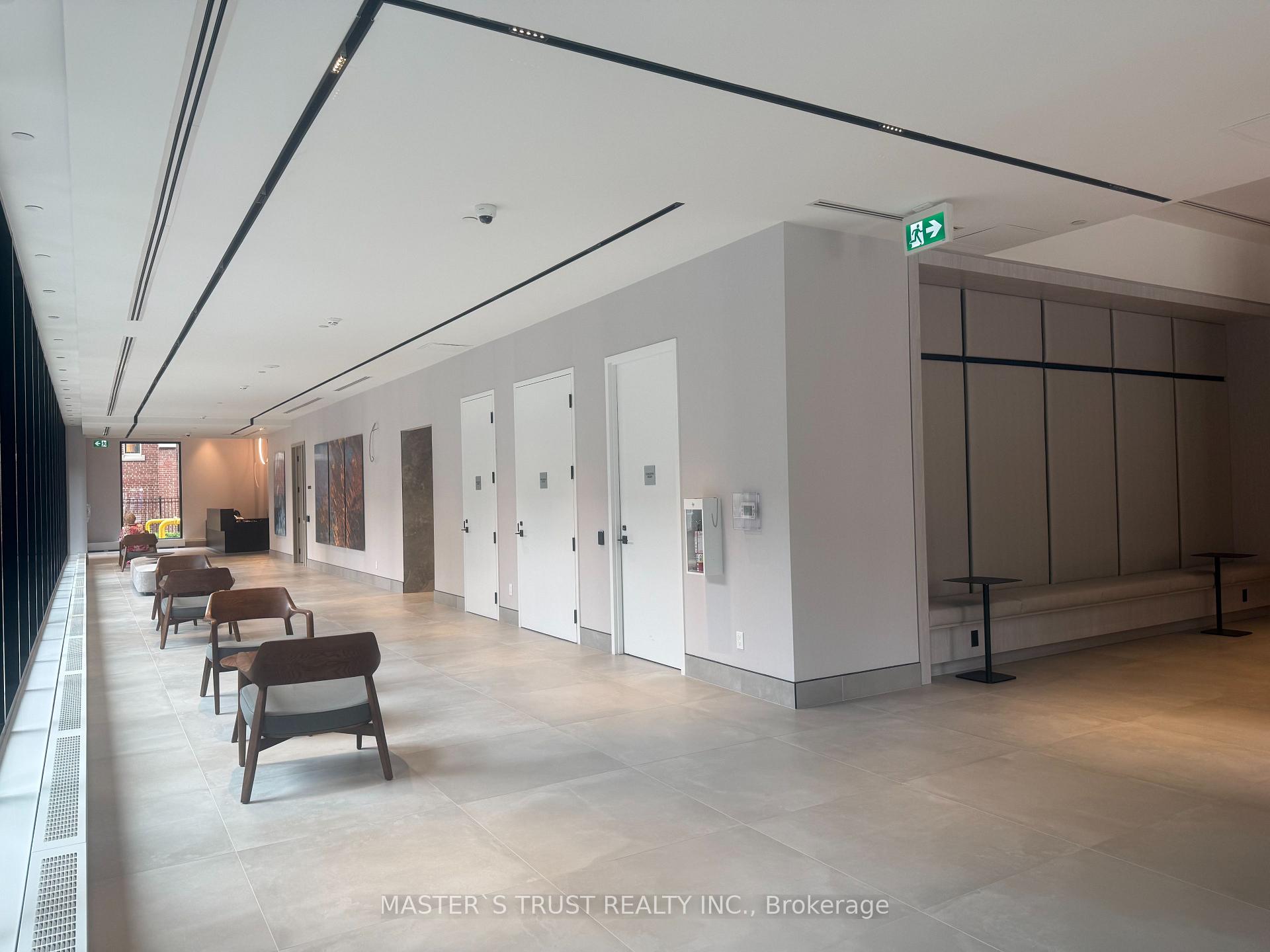 Photo 4 of Unit 3710, 609 Sherbourne Street, Toronto, North St. James Town — HOMEH