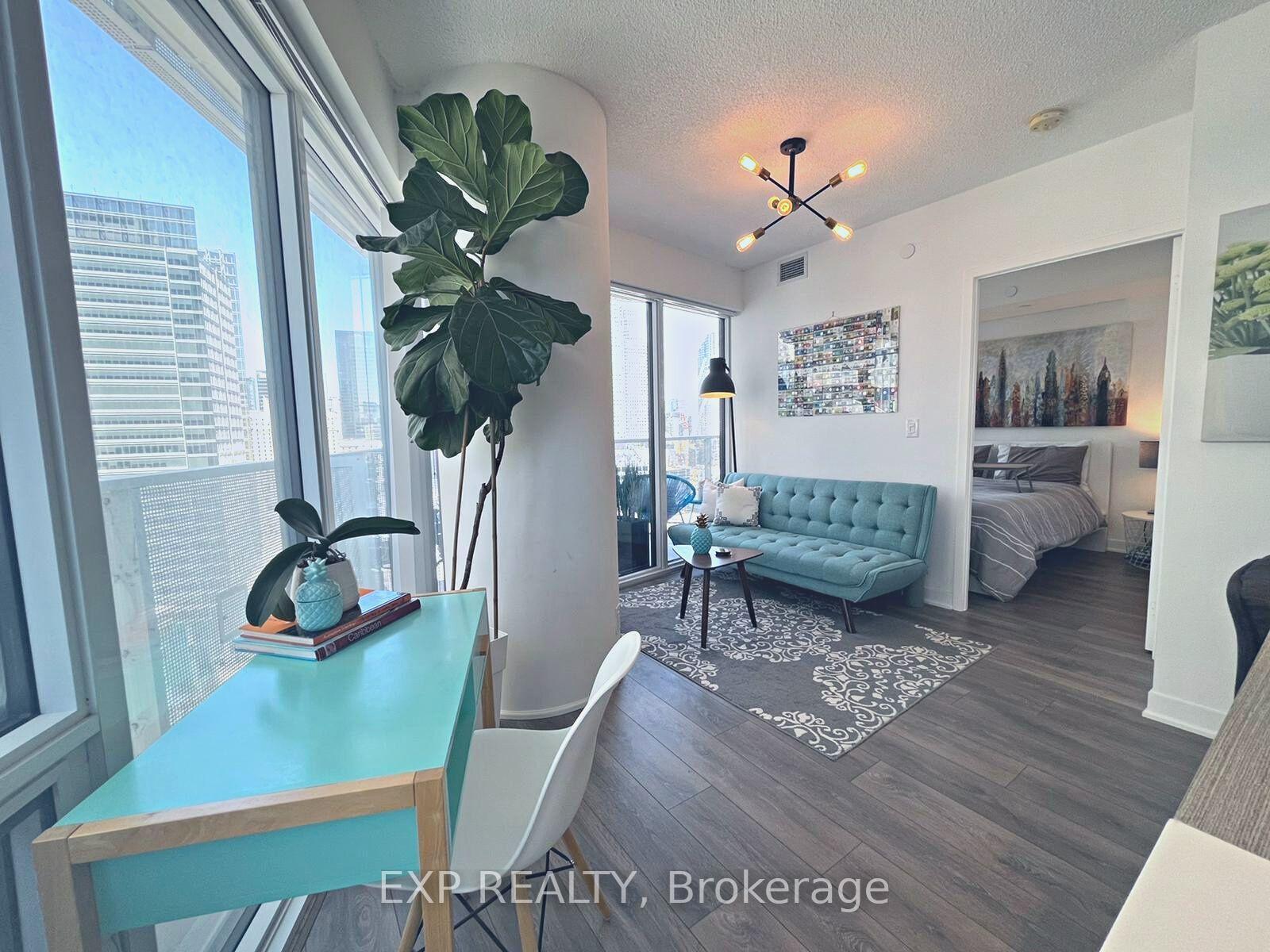 Photo 8 of Unit 2302, 88 Harbour Street, Toronto, Waterfront Communities — HOMEH