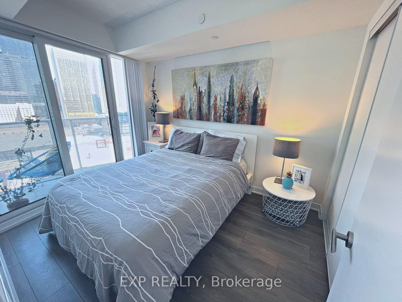 Photo 10 of Unit 2302, 88 Harbour Street, Toronto, Waterfront Communities — HOMEH
