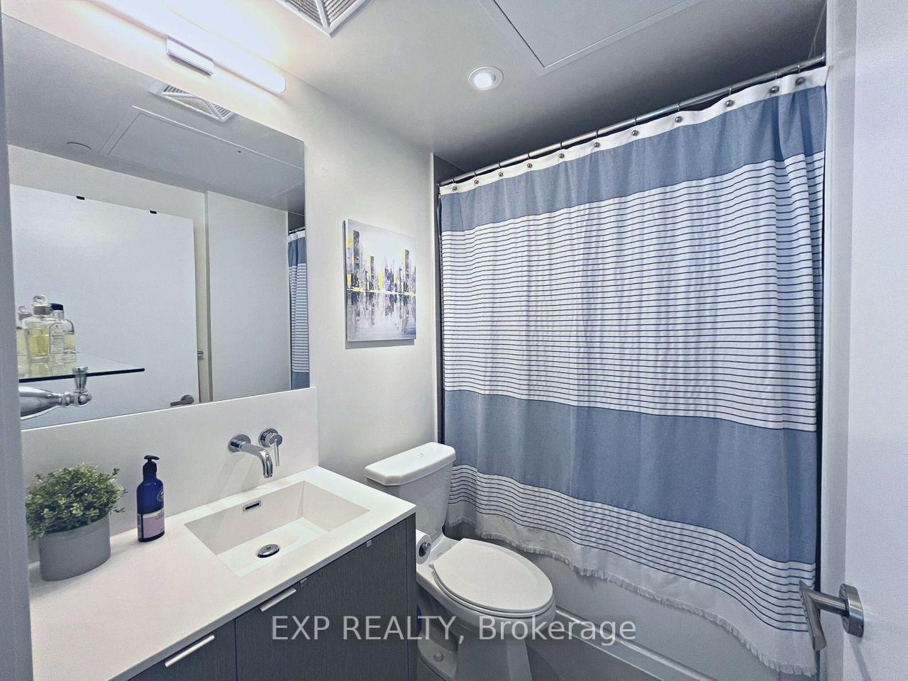 Photo 13 of Unit 2302, 88 Harbour Street, Toronto, Waterfront Communities — HOMEH