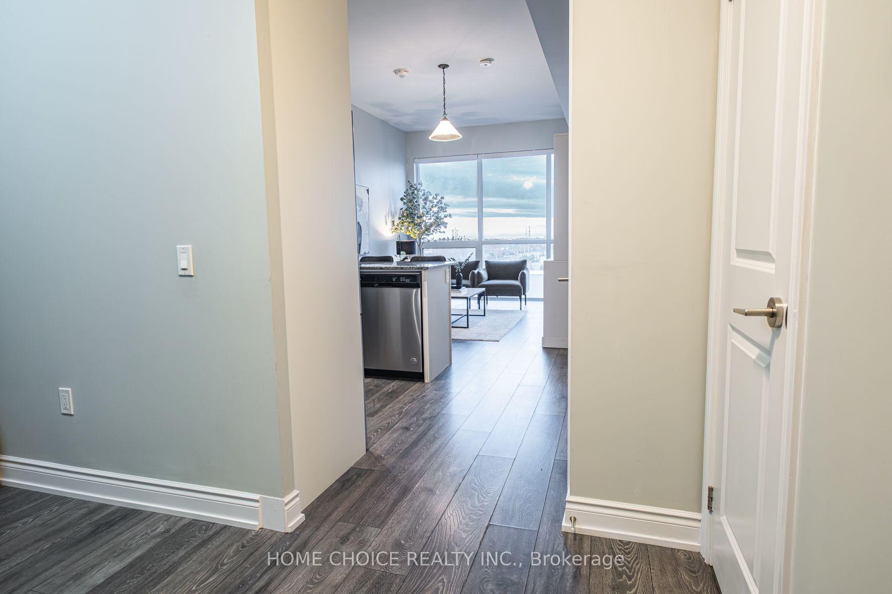 Photo 4 of Unit 614, 1050 Main Street E, Milton, Dempsey — HOMEH
