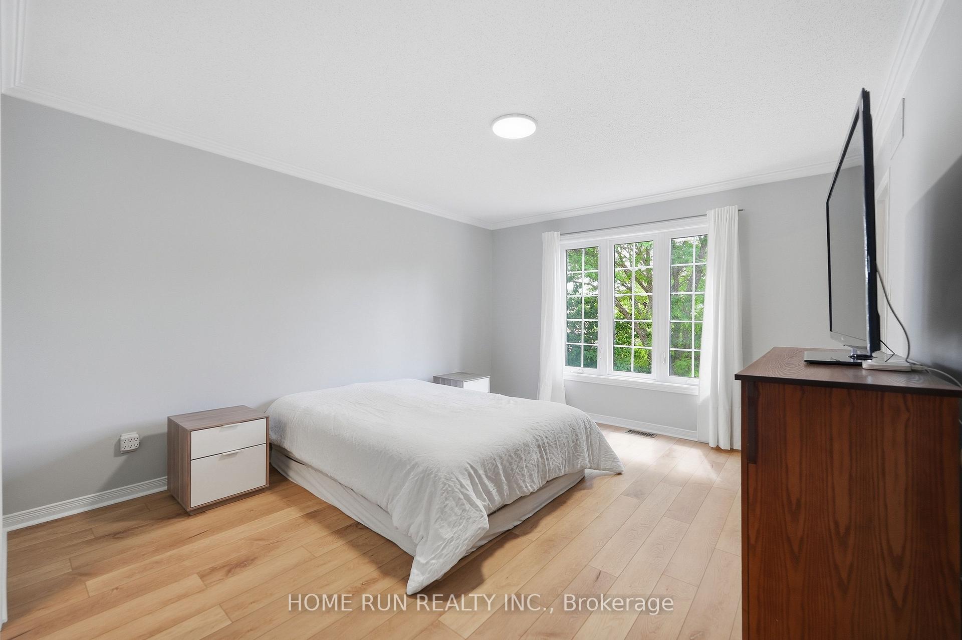 Photo 26 of 1169 Clyde Avenue, Ottawa, Central Park — HOMEH