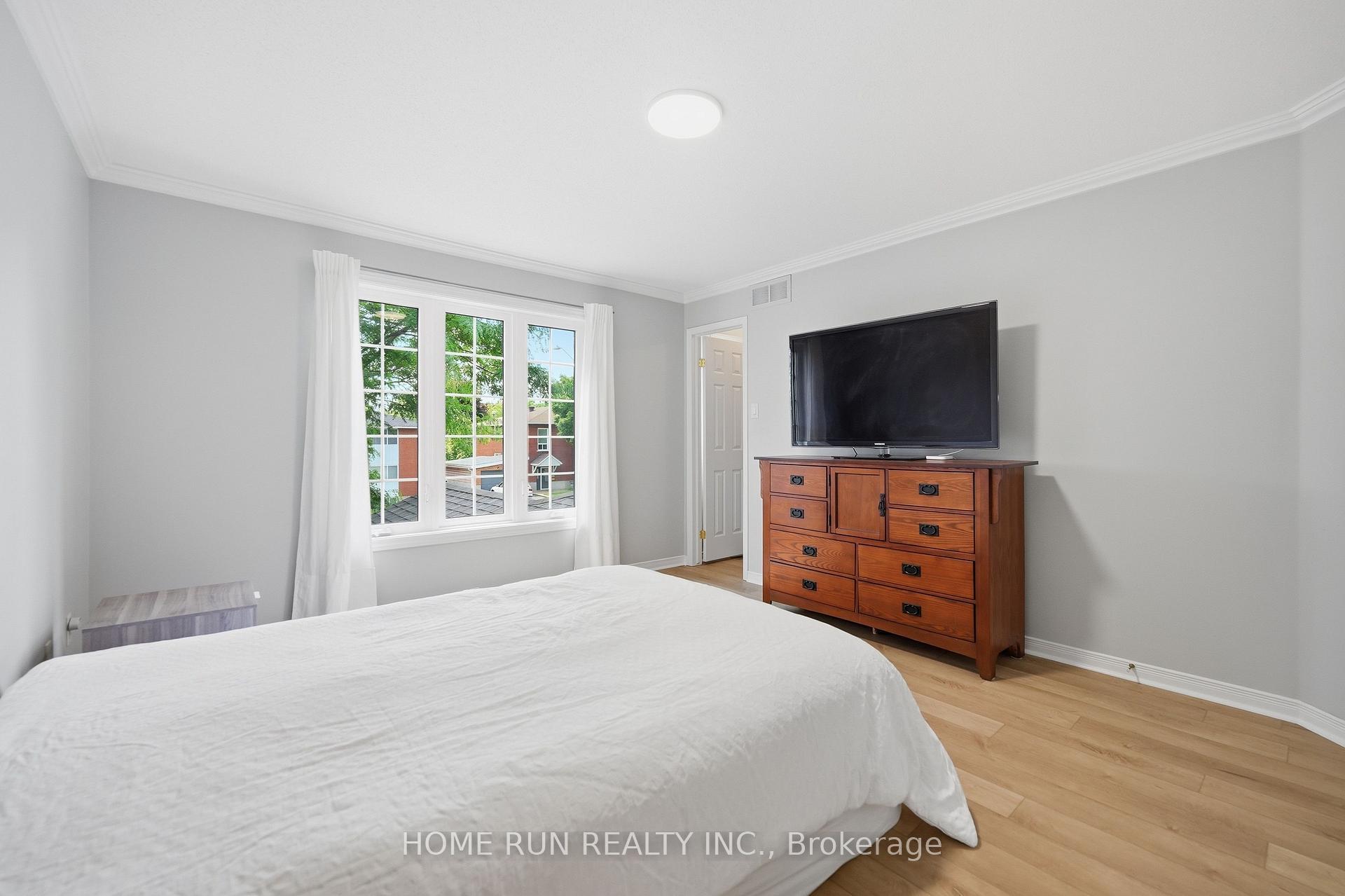 Photo 28 of 1169 Clyde Avenue, Ottawa, Central Park — HOMEH
