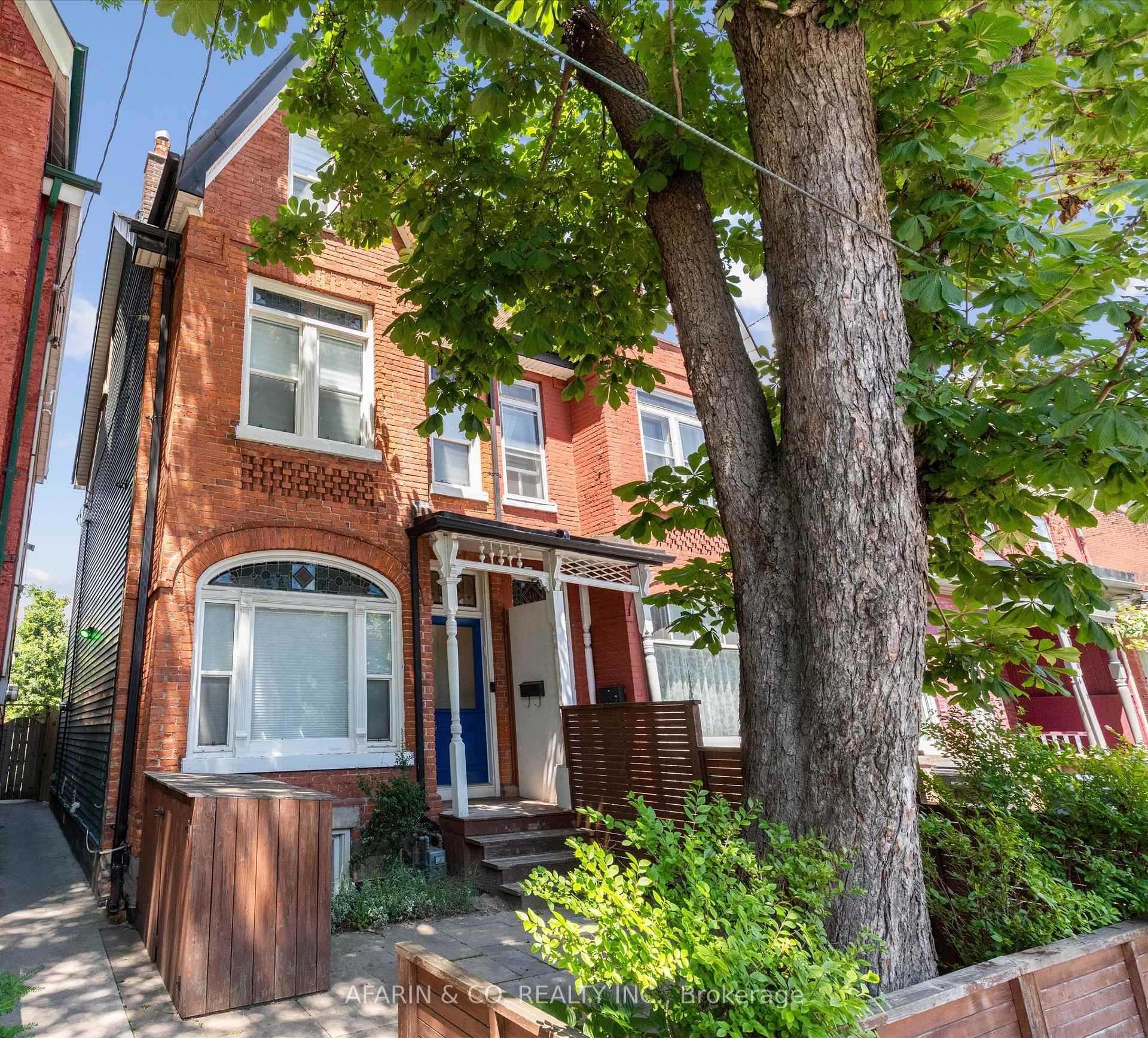 Photo of Unit Second Floor & Loft, 48 Nassau Street