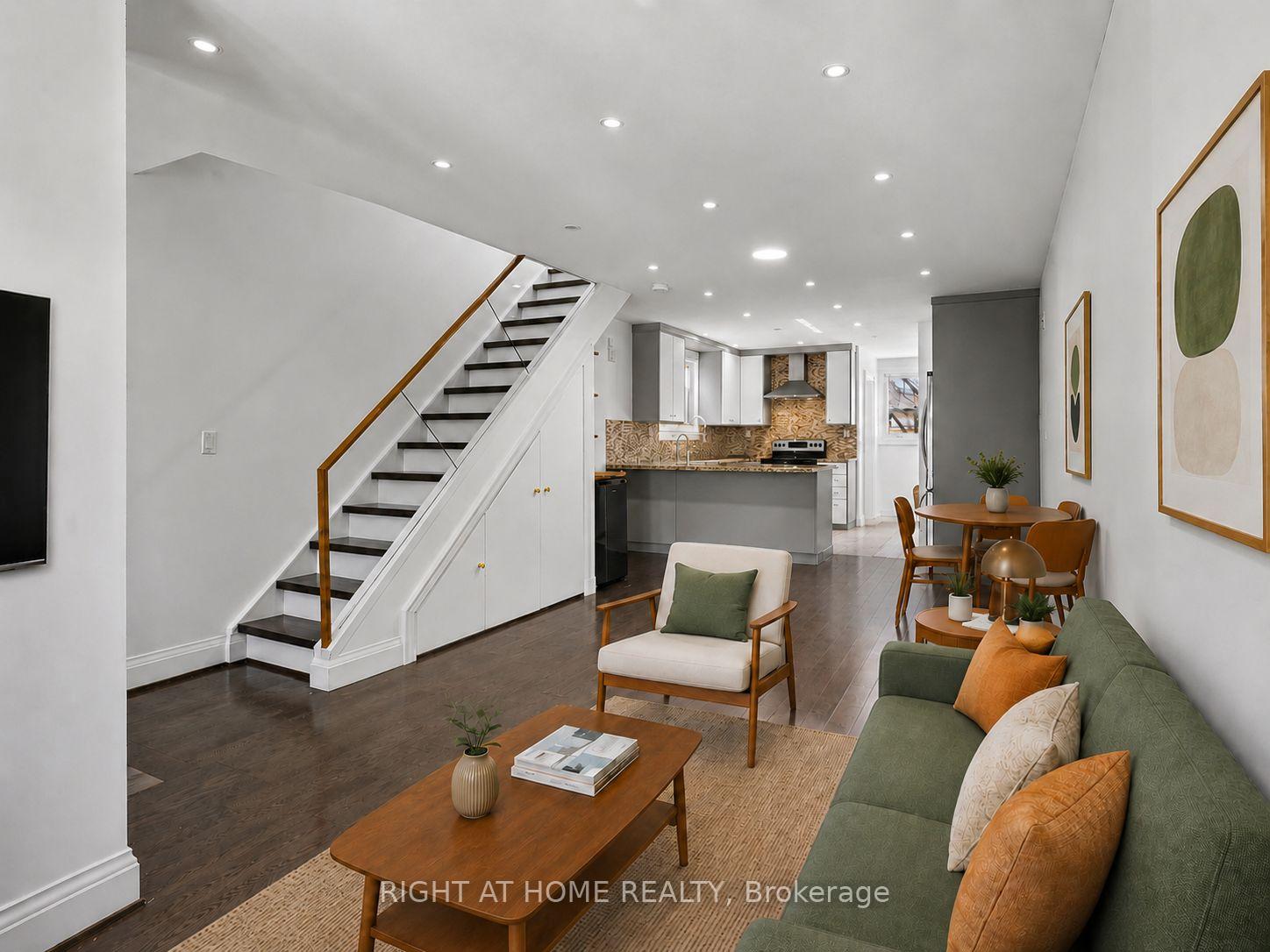 Photo 3 of 174 Rosethorn Avenue, Toronto, Keelesdale-Eglinton West — HOMEH