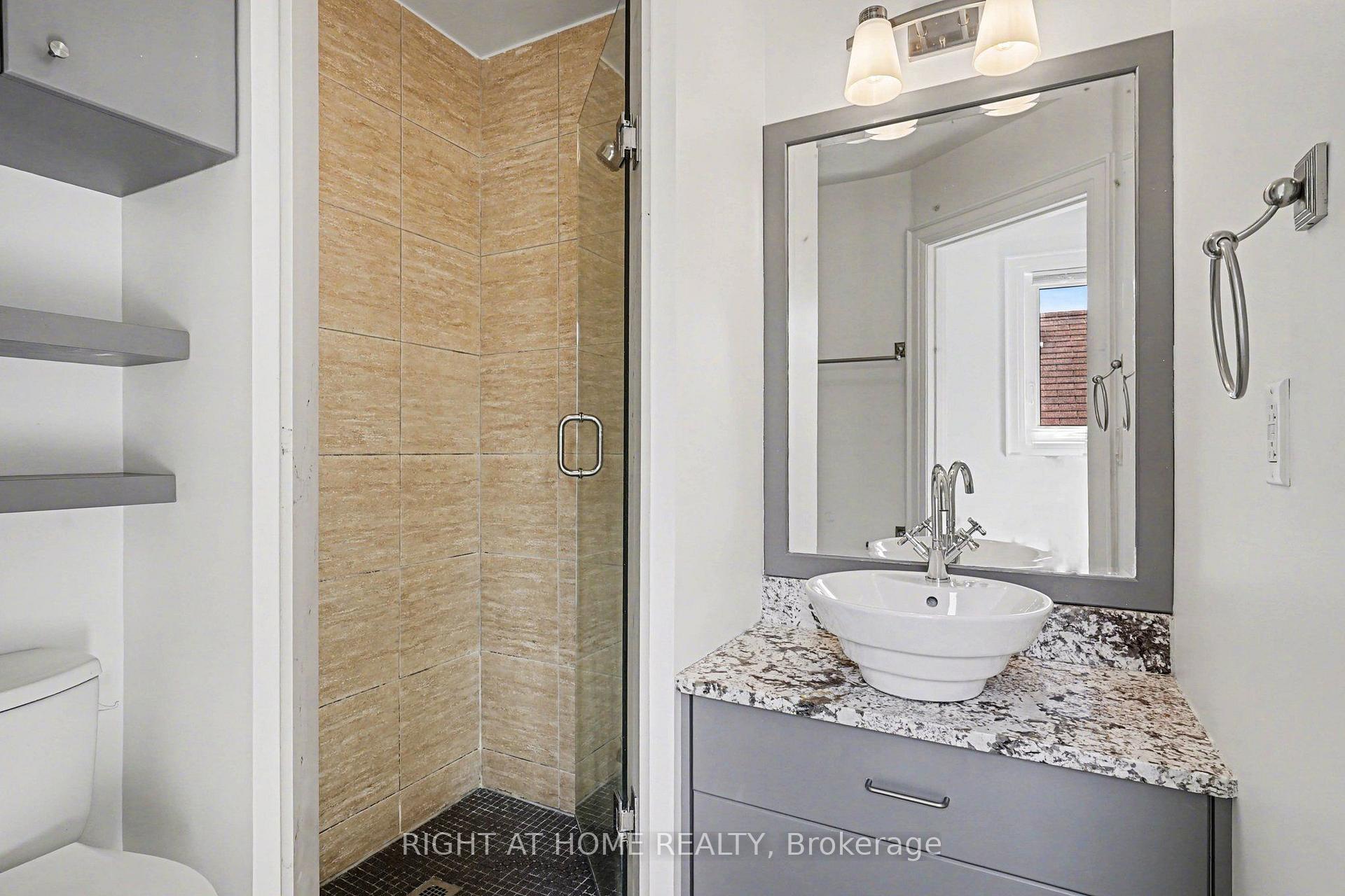 Photo 12 of 174 Rosethorn Avenue, Toronto, Keelesdale-Eglinton West — HOMEH