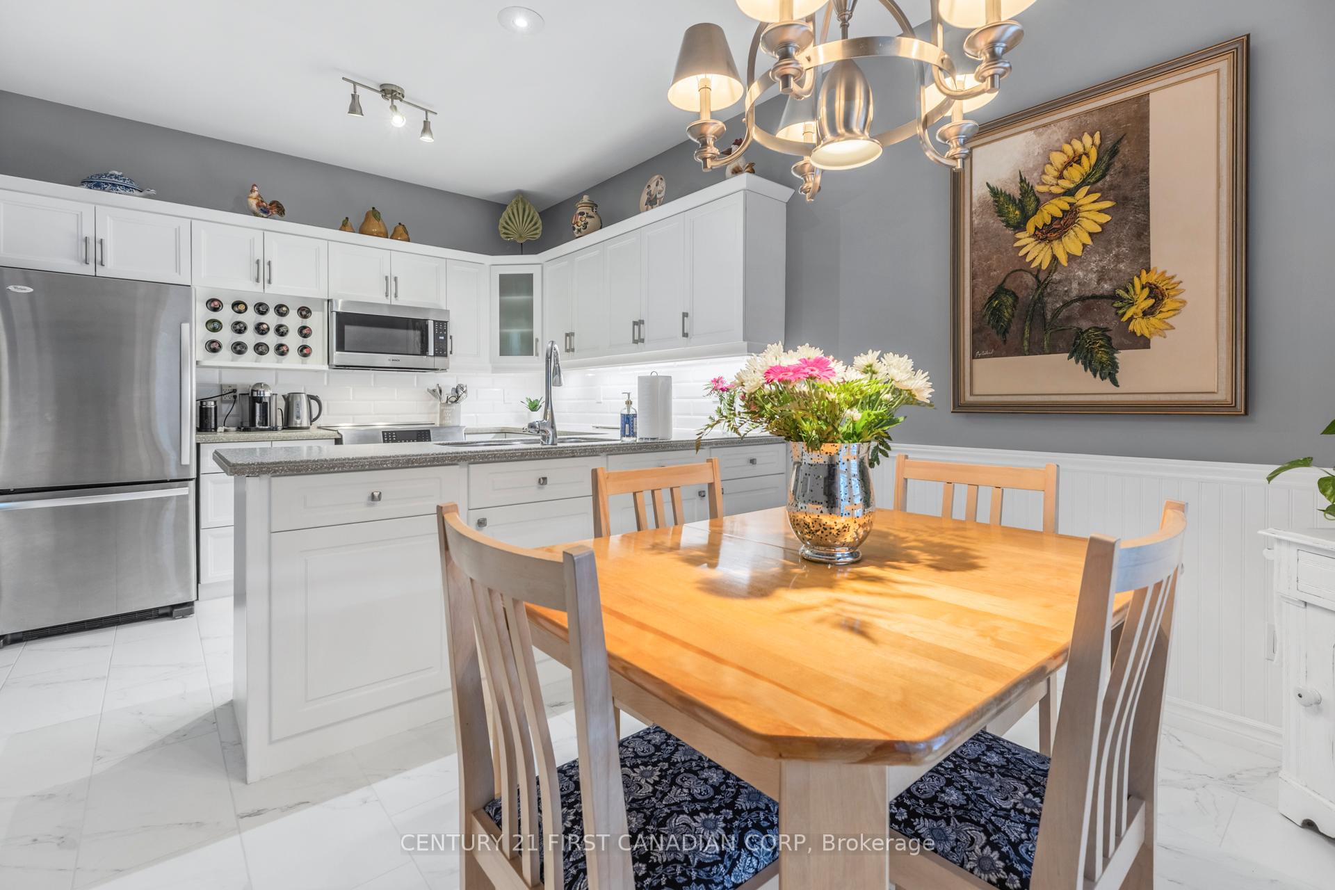 Photo 19 of Unit 1, 205 North Centre Road, London, North B — HOMEH
