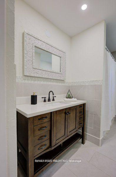 Photo 5 of Unit Unit 2, 91 Locks Road, Brantford — HOMEH
