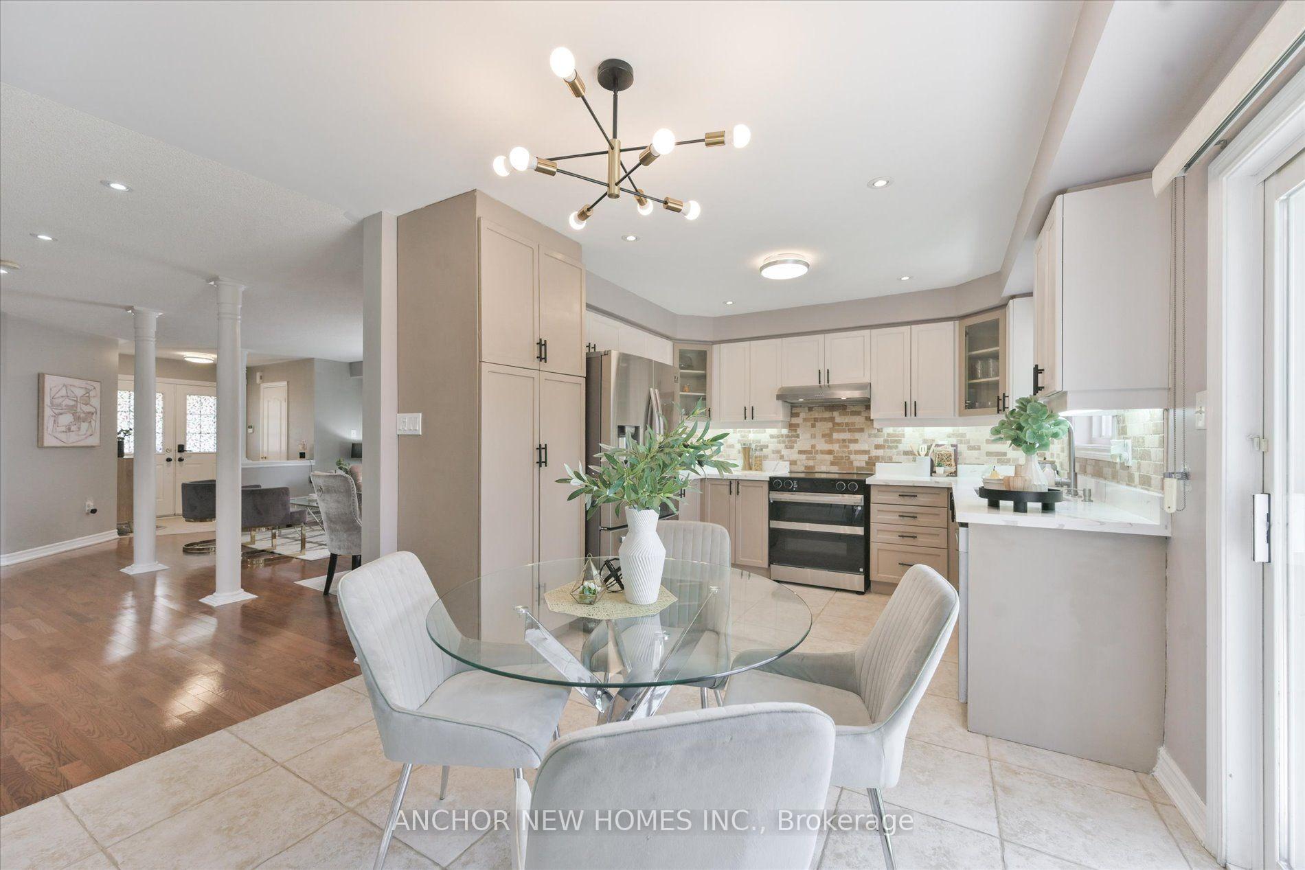 Photo 11 of 134 Baycliffe Drive, Whitby, Williamsburg — HOMEH