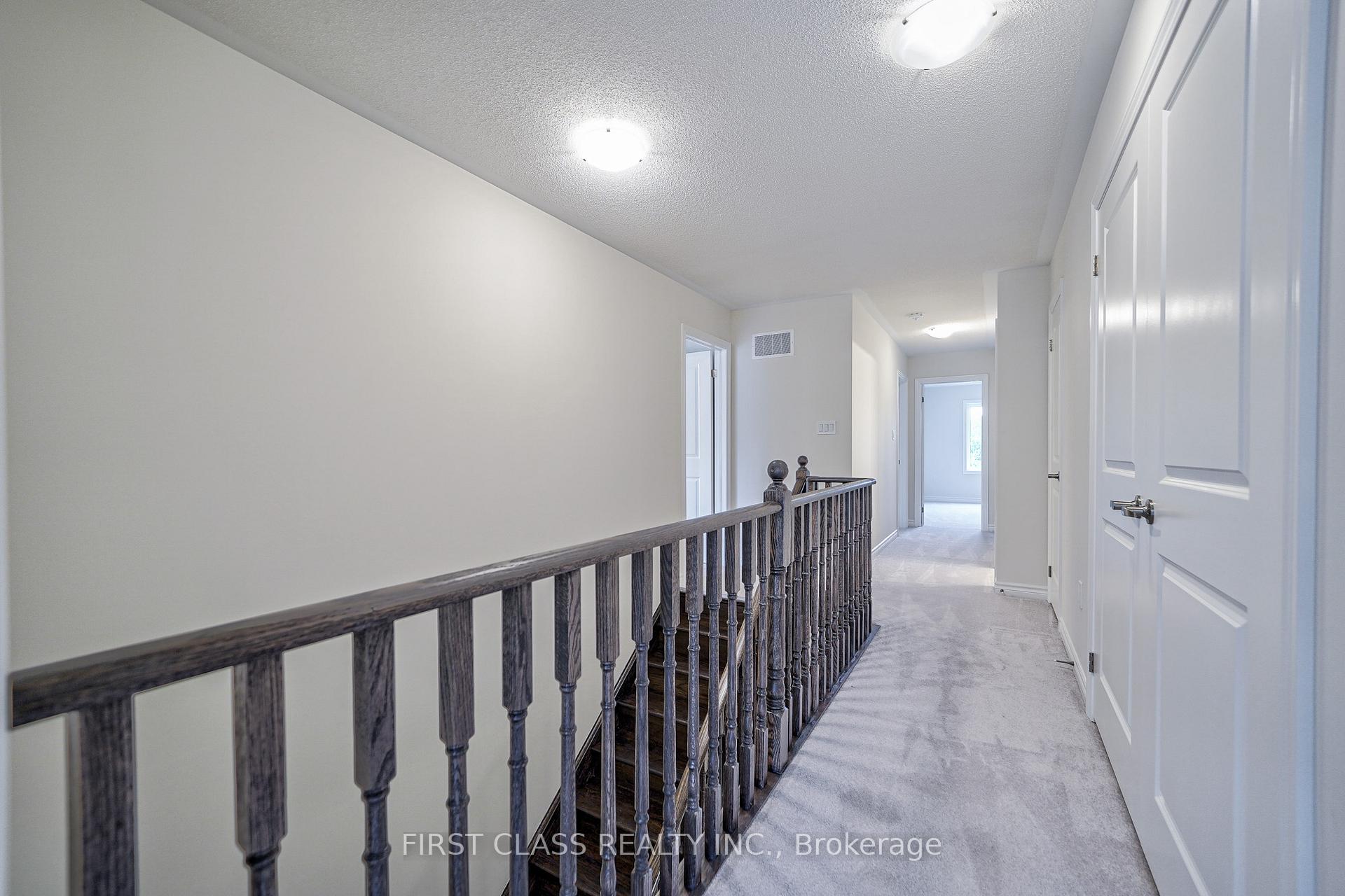 Photo 23 of 61 Kenneth Rogers Crescent, East Gwillimbury, Queensville — HOMEH
