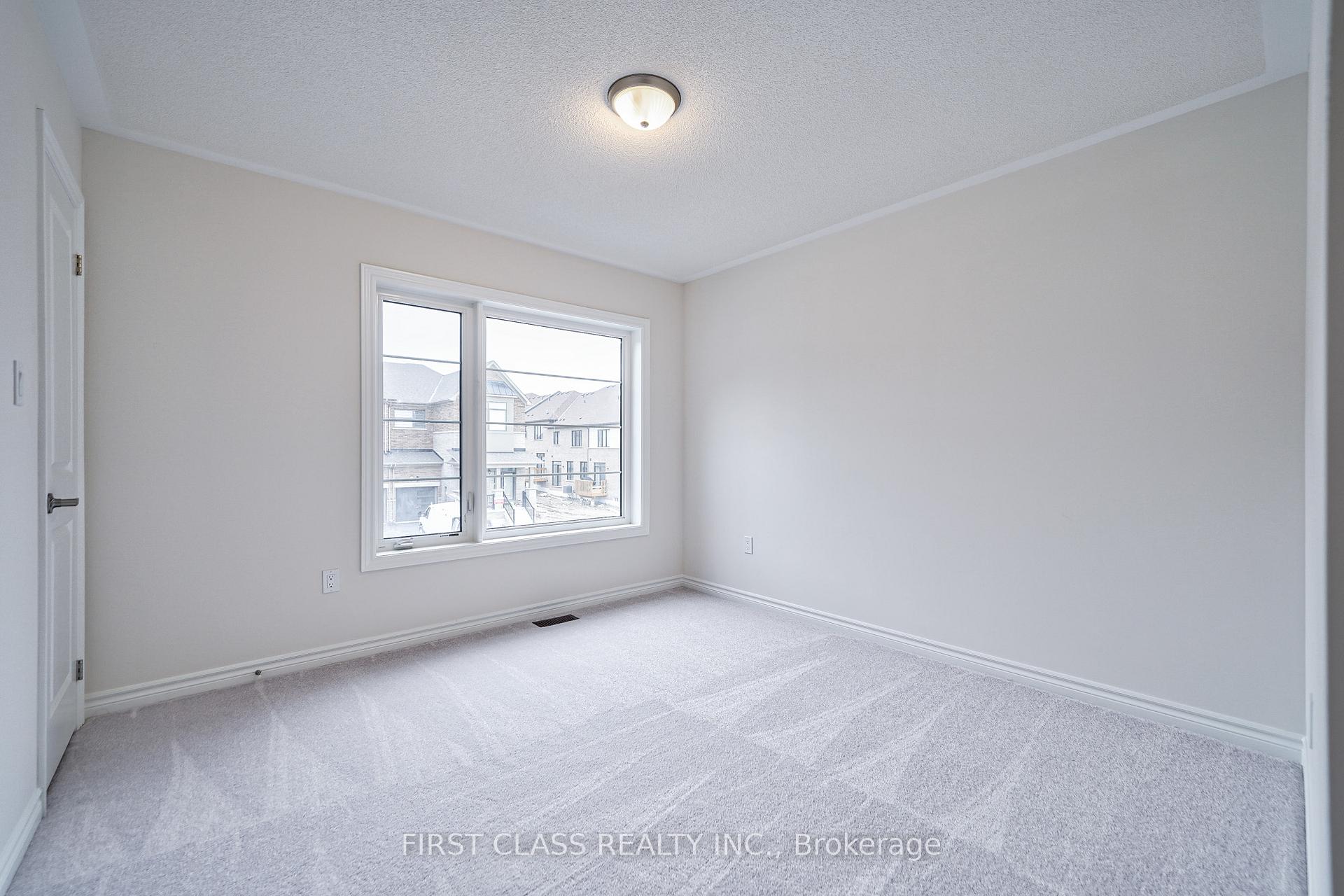 Photo 28 of 61 Kenneth Rogers Crescent, East Gwillimbury, Queensville — HOMEH