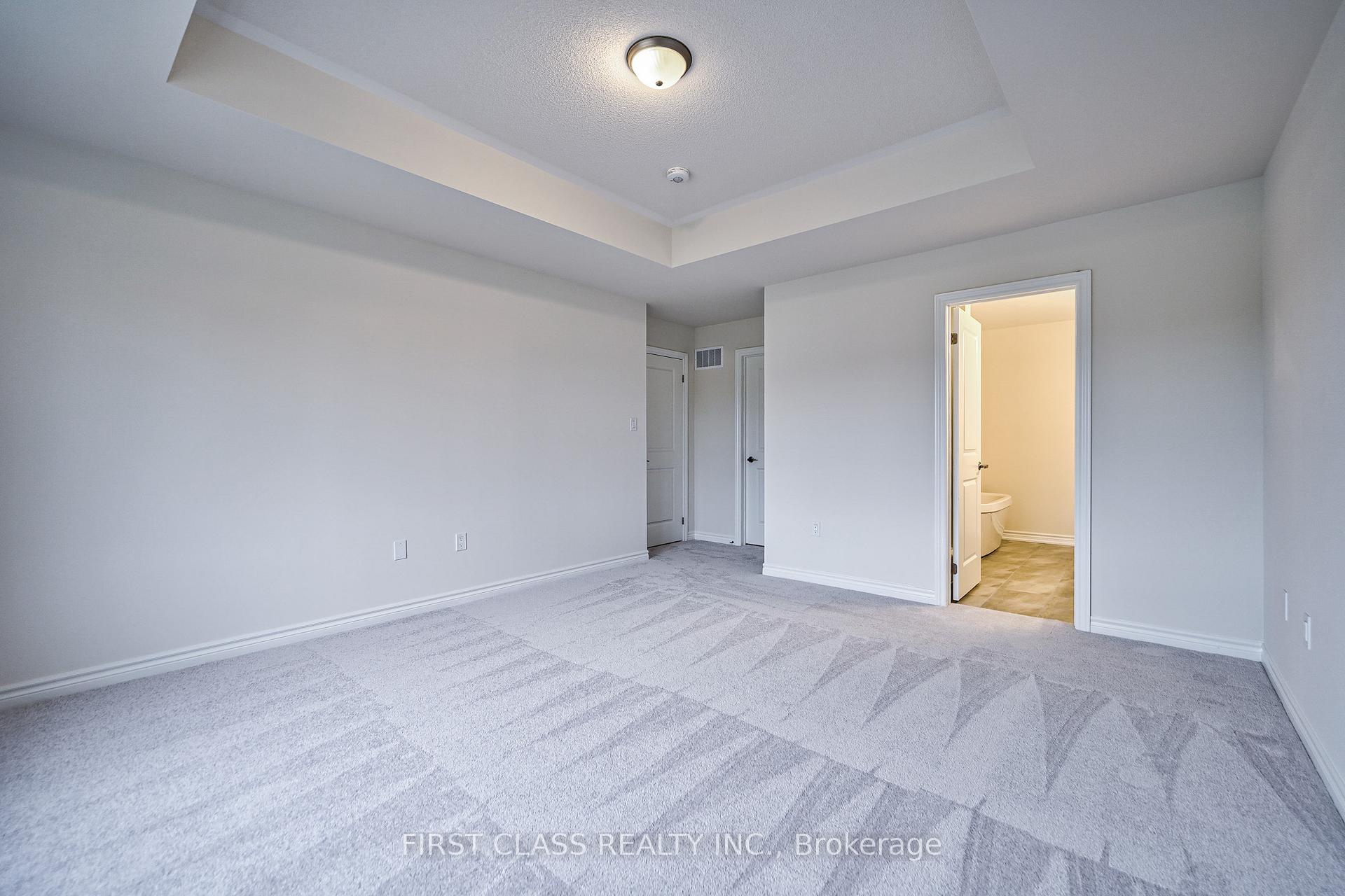 Photo 39 of 61 Kenneth Rogers Crescent, East Gwillimbury, Queensville — HOMEH