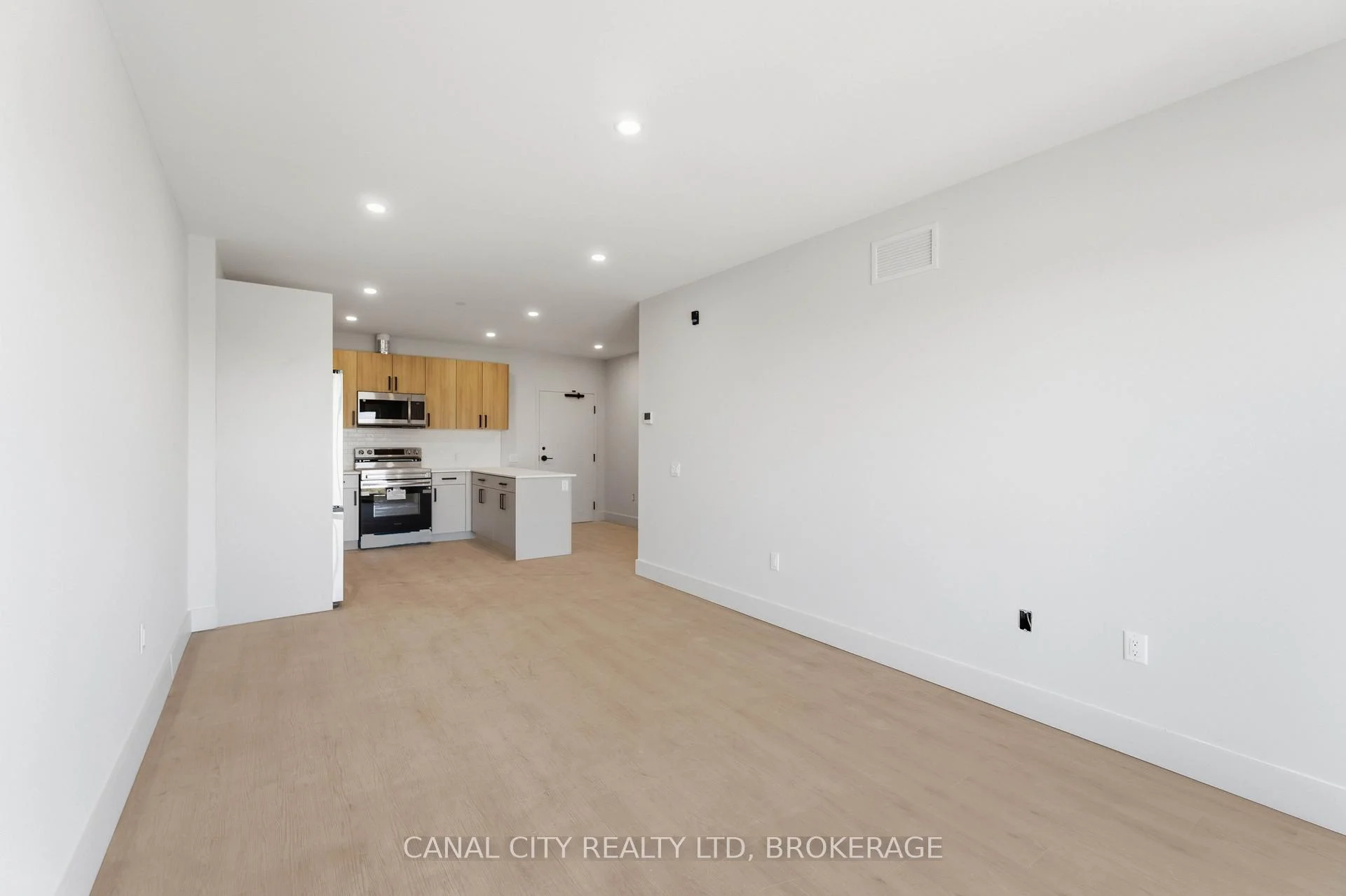 Photo 38 of Unit 506, 8 Hutt Lane, Thorold, Thorold Downtown — HOMEH
