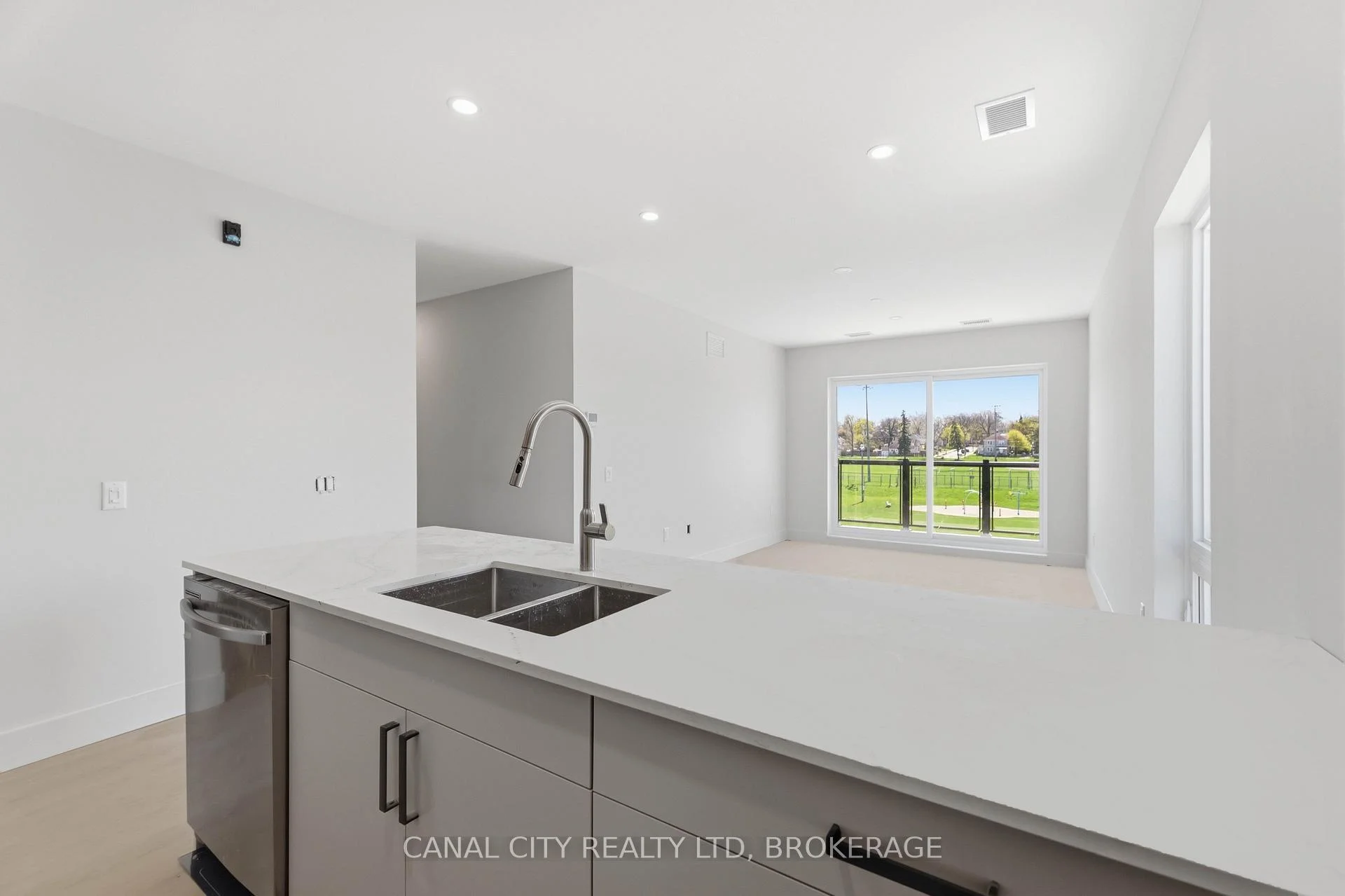 Photo 39 of Unit 506, 8 Hutt Lane, Thorold, Thorold Downtown — HOMEH