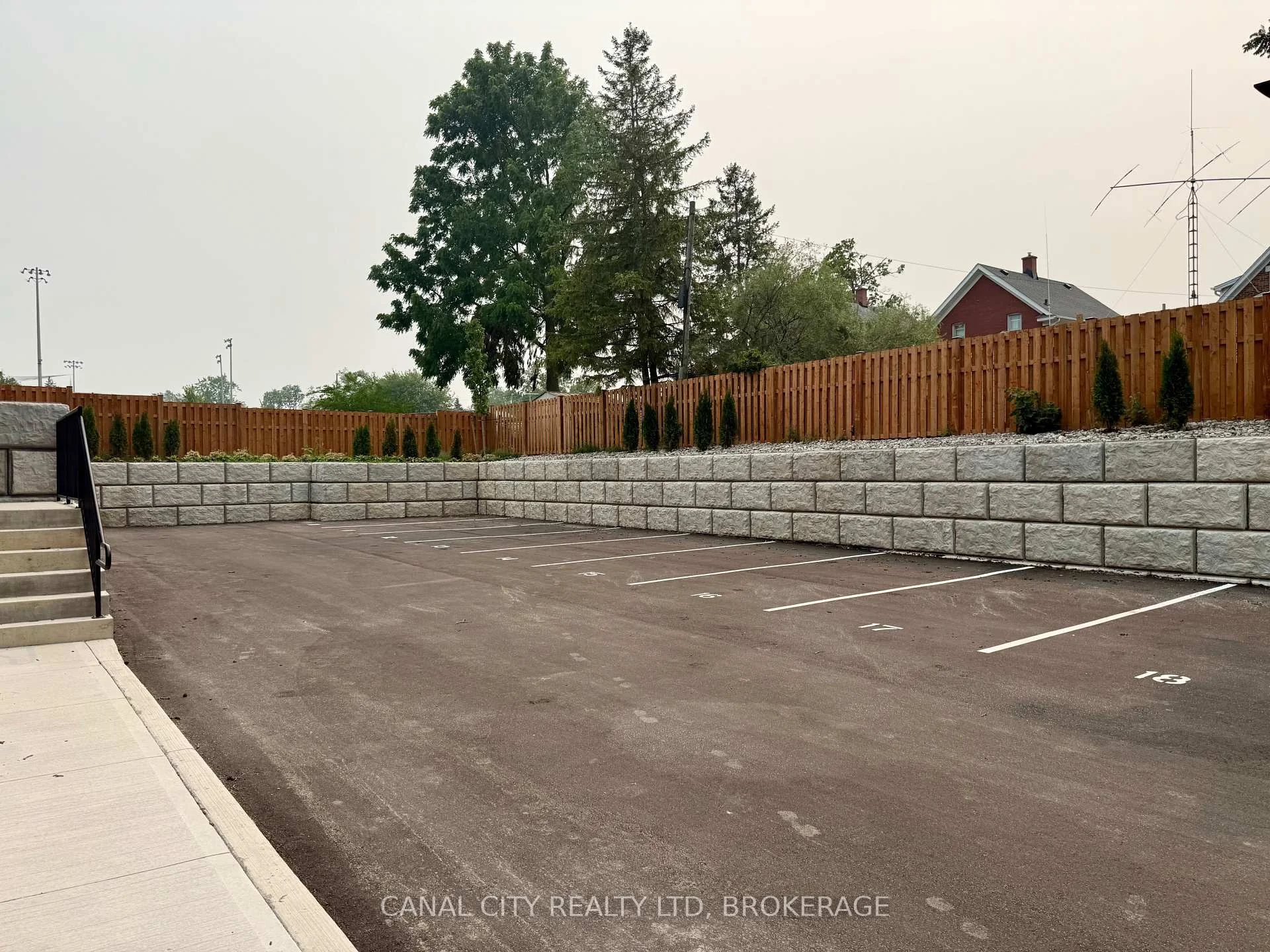 Photo 28 of Unit 506, 8 Hutt Lane, Thorold, Thorold Downtown — HOMEH